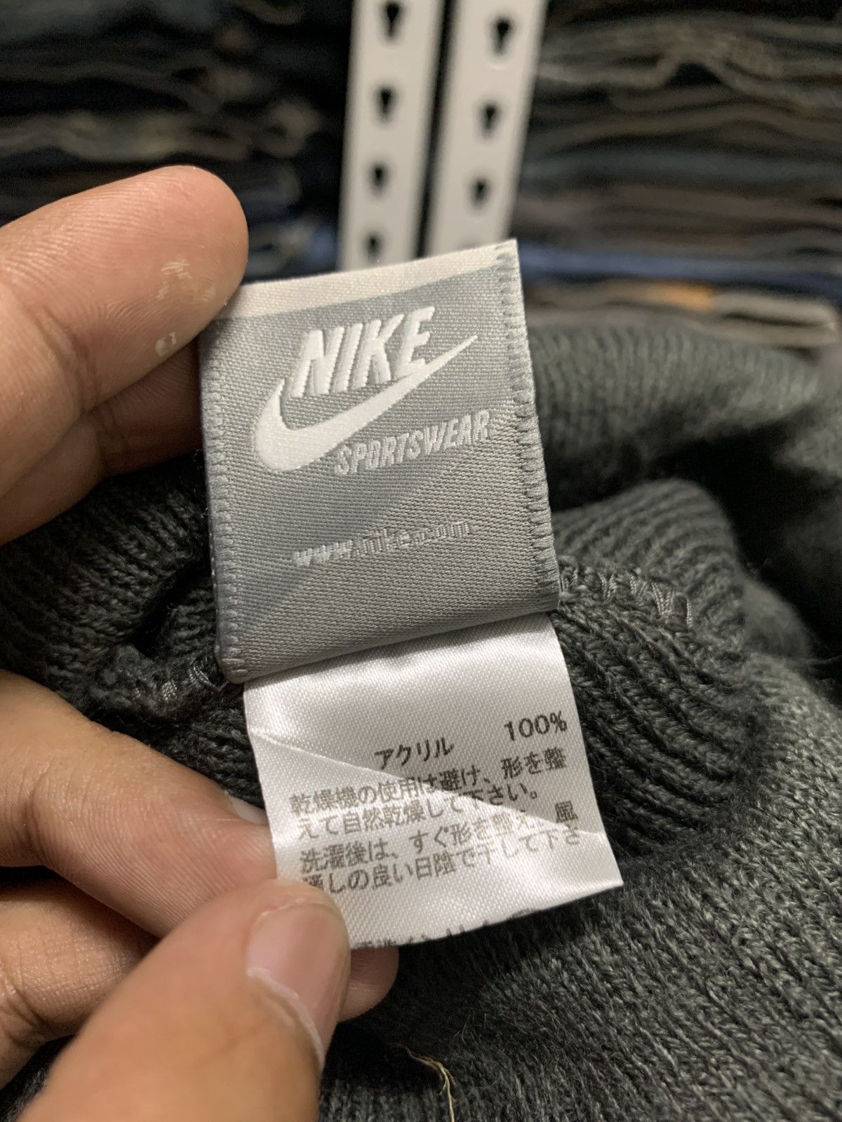 Nike Vintage NIKE Sportswear Beanie Hats Snow Caps Size ONE SIZE - 8 Thumbnail