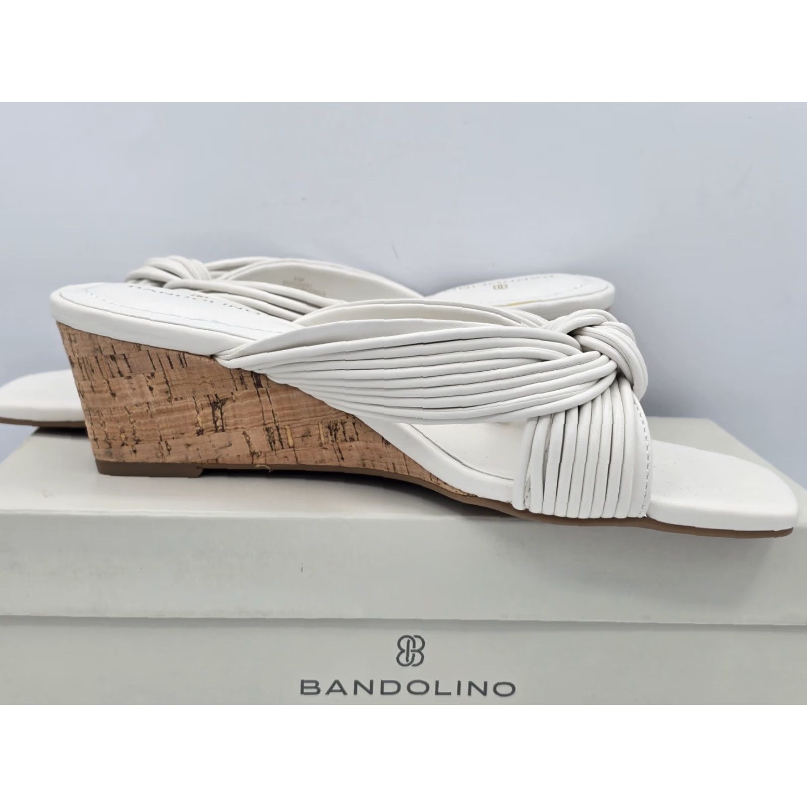 Vintage Bandolino SASSIER 3 Wedge Sandal | White Ivory 150 Sz 8.5 M | Bandolino Women's Sandal | White Size US 9 / IT 39 - 6 Thumbnail