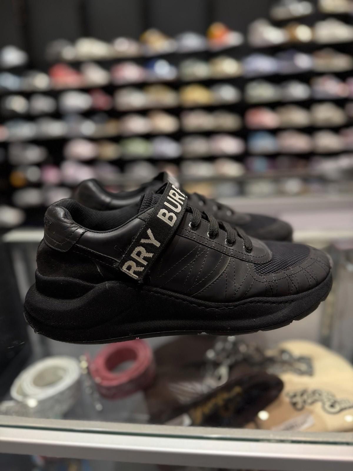 Burberry Burberry Ronnie Sneaker | Size 11US/44EU Black Size US 11 / EU 44 - 6 Thumbnail