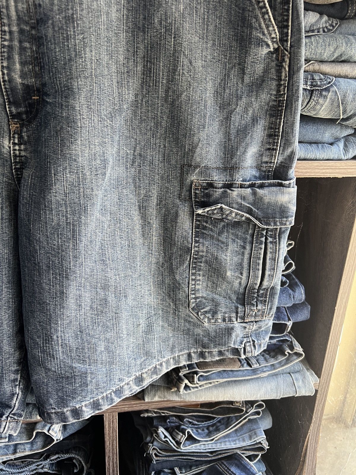Wrangler 🔥Wrangler Cargo Cropped Denim Size US 43 - 6 Thumbnail