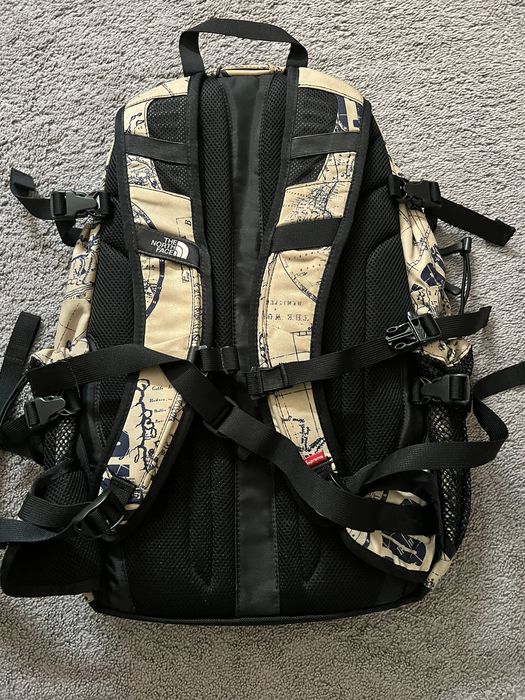 Supreme best sale ss12 backpack