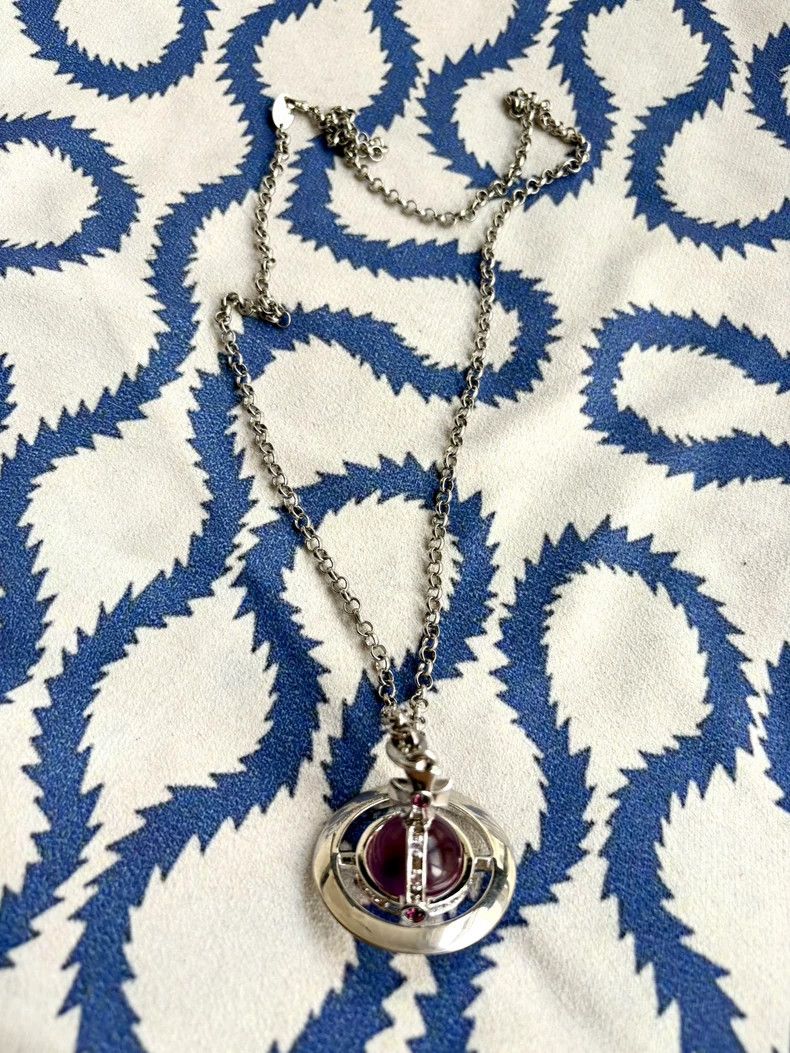 Vivienne Westwood Vivienne Westwood Rare vintage purple large Orb planet nec Size ONE SIZE - 5 Thumbnail