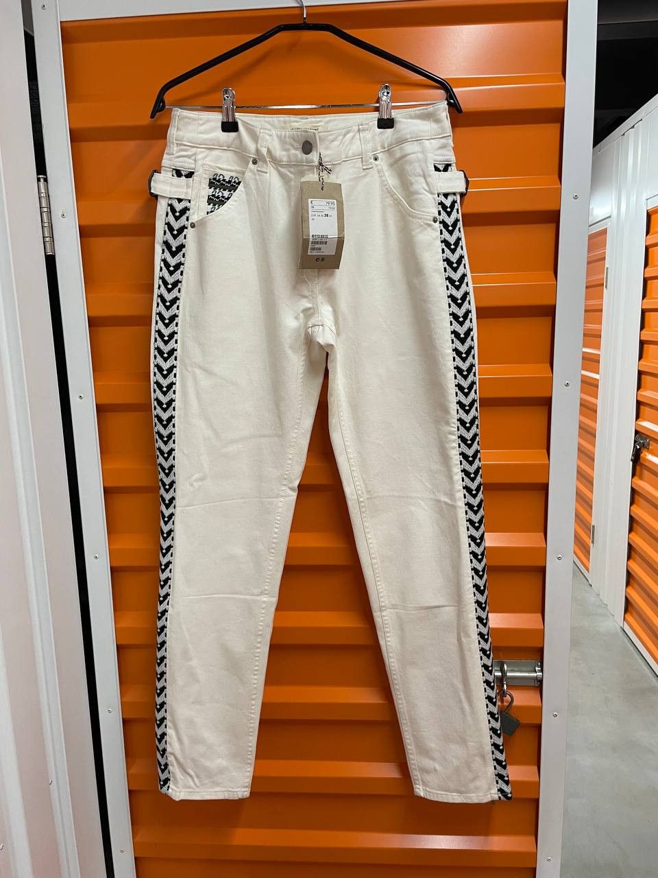 Isabel Marant *NWT* Isabel Marant Jeans Art Embroidery Size US 33 - 1 Thumbnail