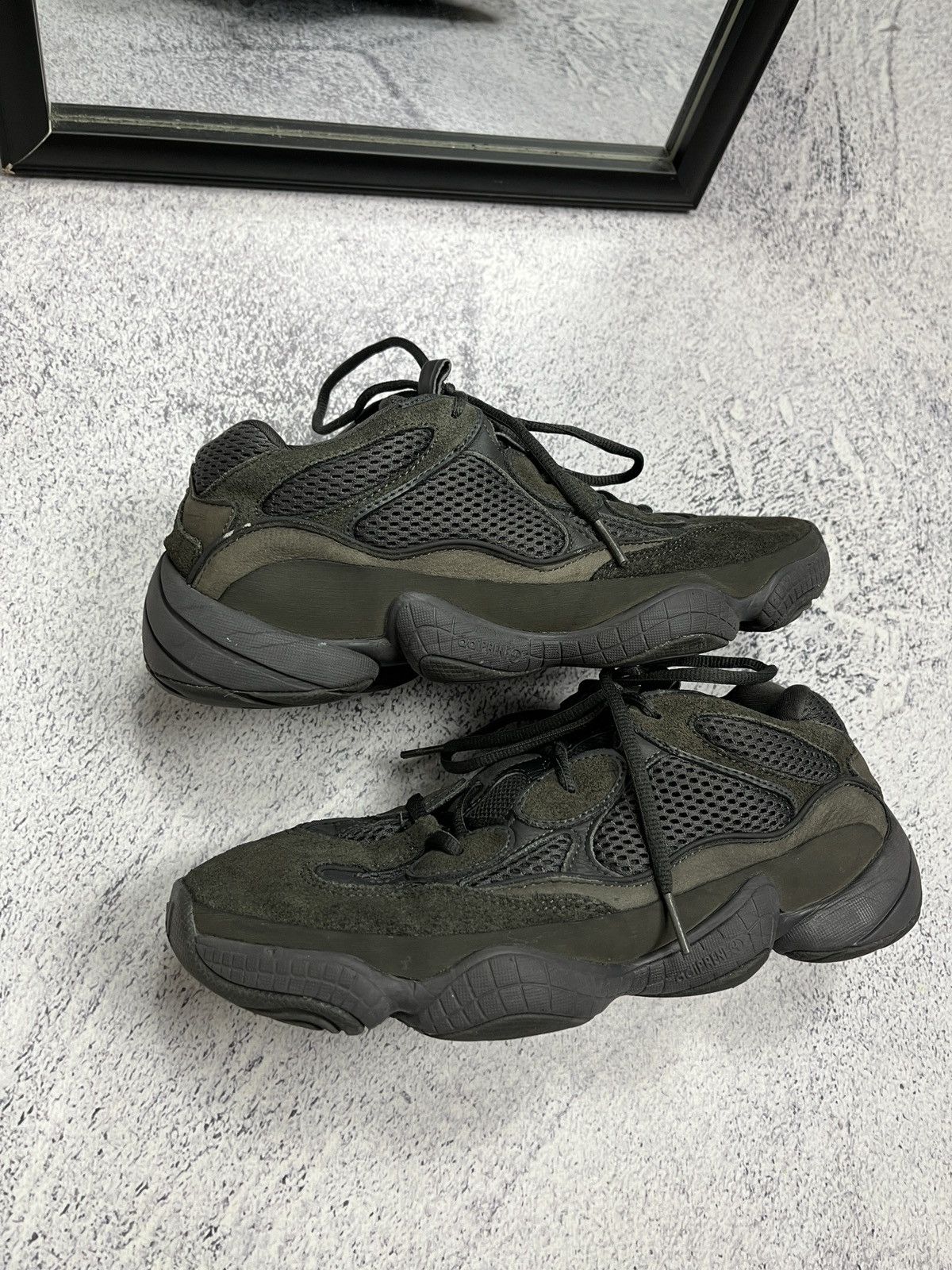 Adidas × Yeezy Adidas Yezzy Boost 500 Utility Black US 8 Size US 8 / EU 41 - 4 Thumbnail