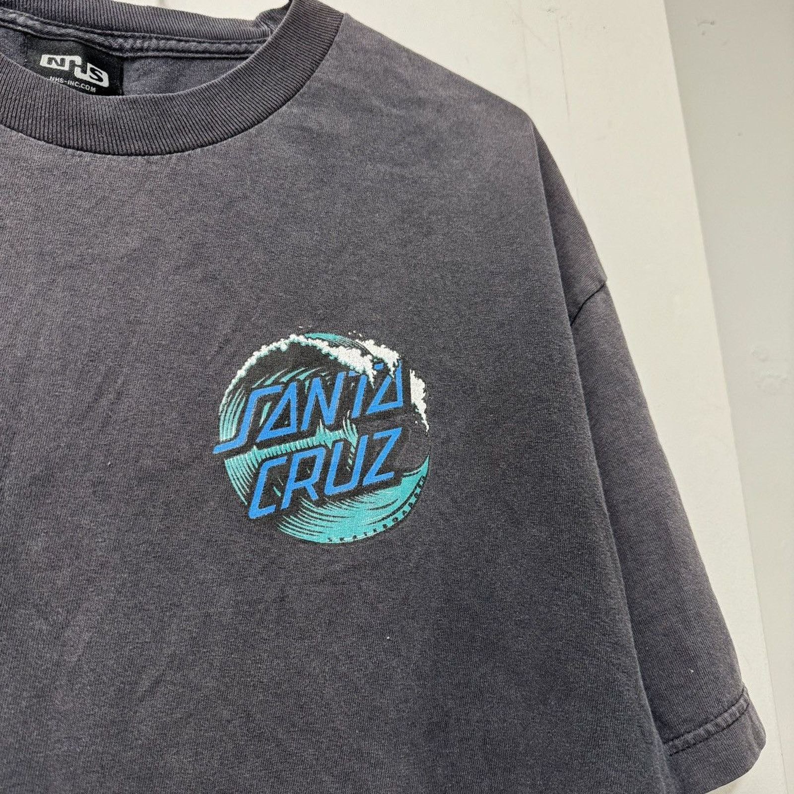 Vintage 90s Faded Santa Cruz Wave Surf Shirt ERD Grunge Chrome Size US XL / EU 56 / 4 - 4 Thumbnail