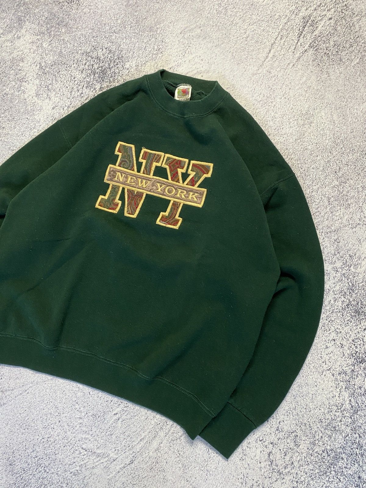 Fruit Of The Loom × Vintage Vintage Fruit of the Loom New York Crewneck Sweatshirt Boxy Size US L / EU 52-54 / 3 - 2 Thumbnail