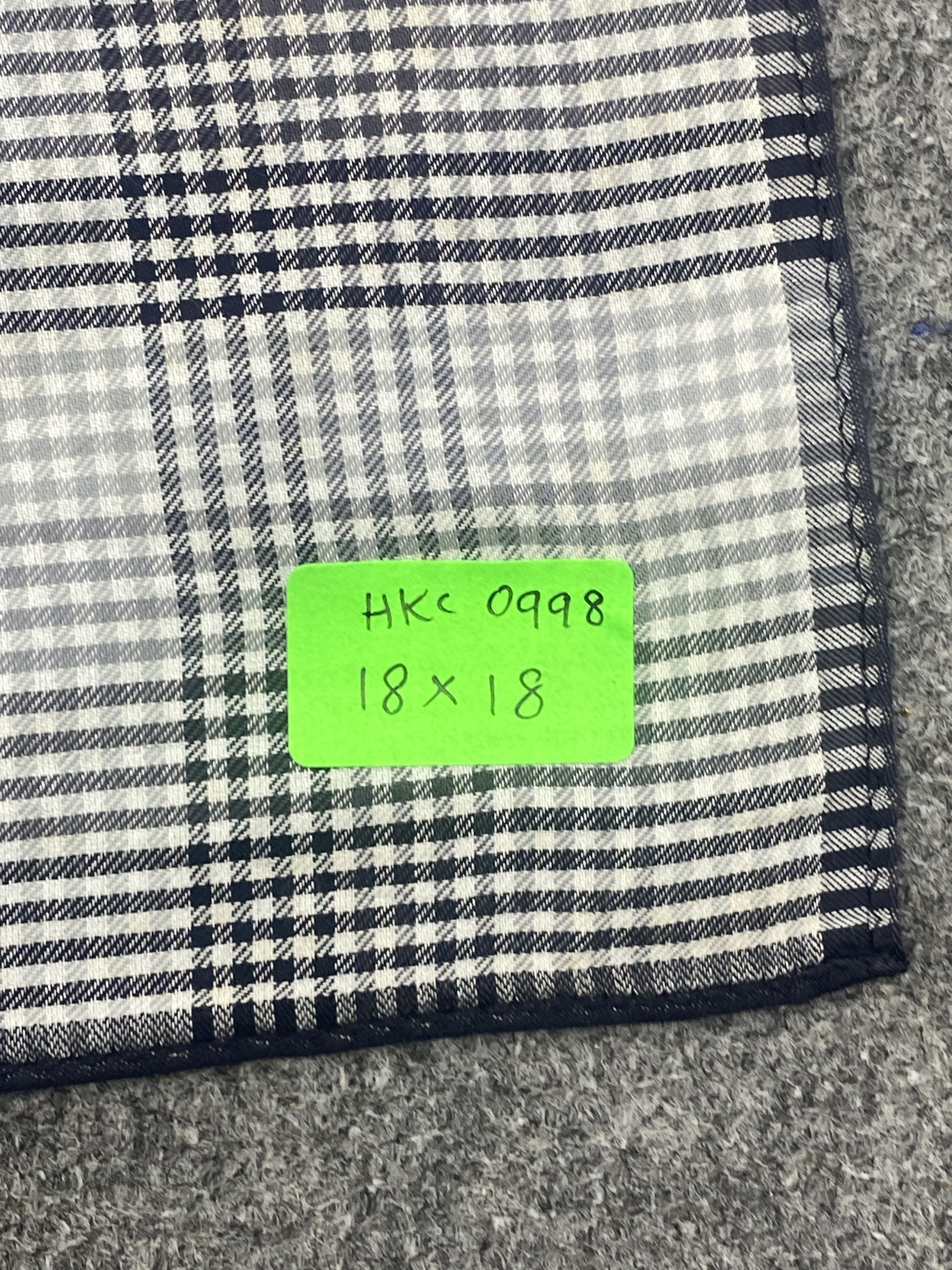 Burberry Vintage Burberry Handkerchief / Neckerchief HKC0998 Size ONE SIZE - 11 Thumbnail