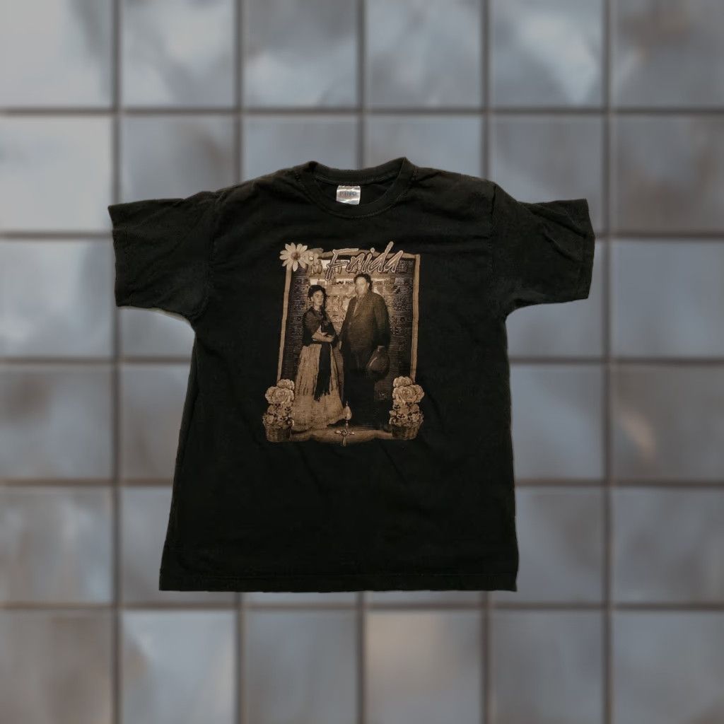 Vintage VINTAGE Frida Kahlo Diego Rivera Mexican Latin Art Artists Graphic S/S T-Shirt L Black Mens T-Shirt Art 90s? Size US L / EU 52-54 / 3 - 1 Thumbnail
