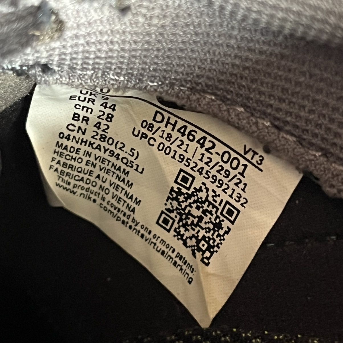 Nike × Vintage Nike Air Max Pre-Day SE XXXV Black Freshwater Shoes size 10 Size US 10 / EU 43 - 9 Thumbnail