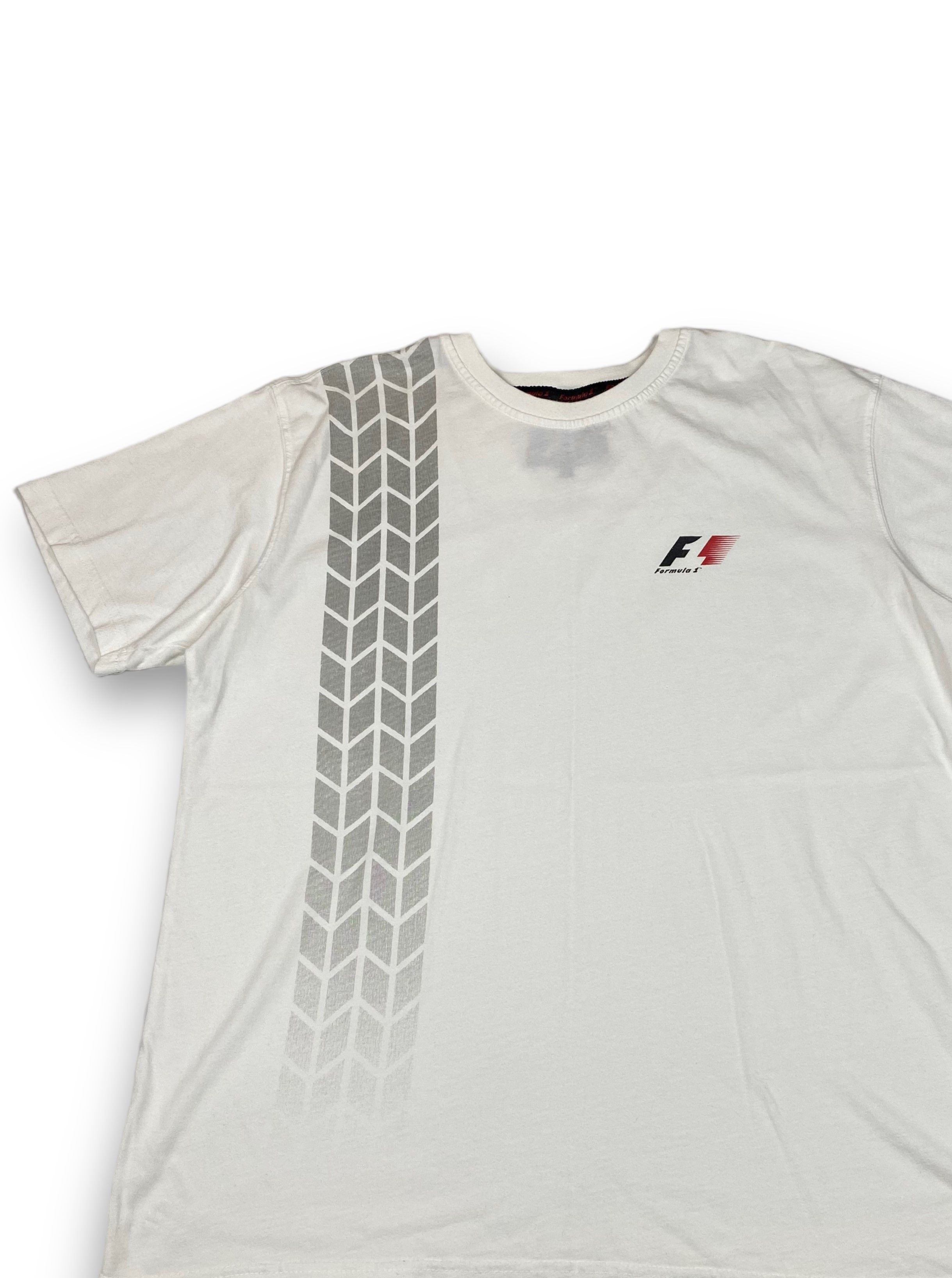 Formula 1 Vintage FORMULA ONE White Big Logo T-Shirt Y2k M634 Size US M / EU 48-50 / 2 - 3 Thumbnail