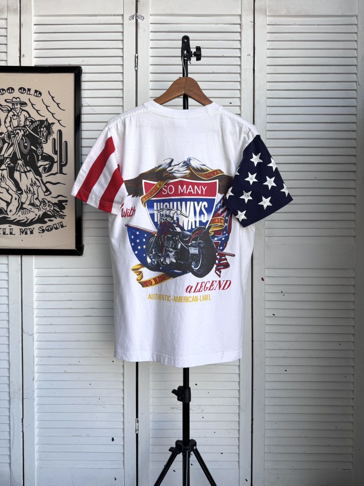 Vintage Vintage Biker Motorcycle Eagle Graphic Tee Shirt USA Flag Size US L / EU 52-54 / 3 - 1 Thumbnail
