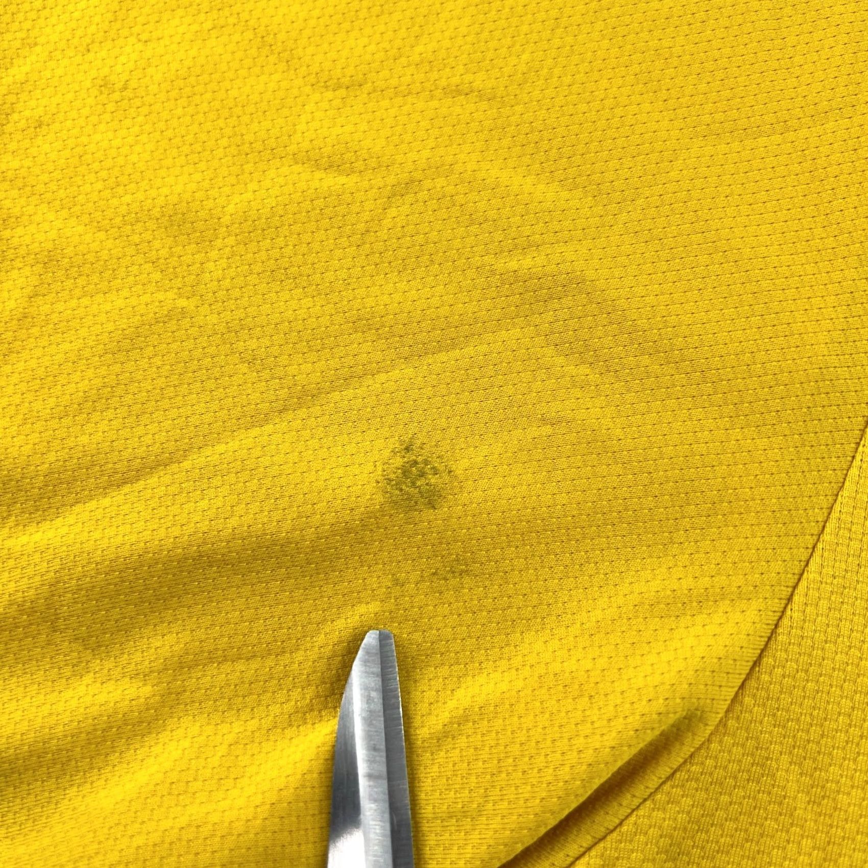 Nike Nike Brazil 2010 2011 Home Football Jersey Mens 2XL Yellow Adult Shirt Size US XXL / EU 58 / 5 - 4 Thumbnail