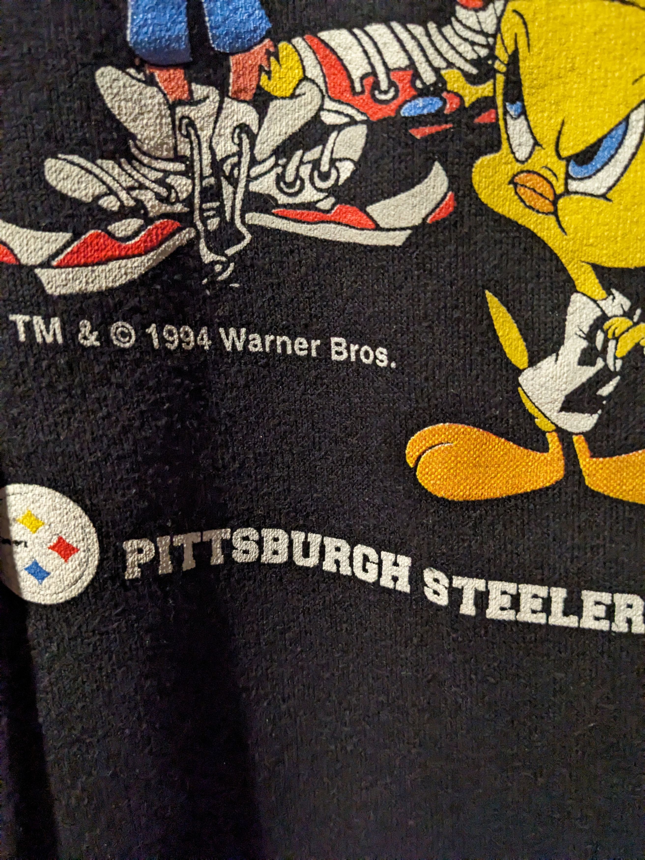 NFL Vintage 1994 Pittsburgh Steelers Looney Tunes NFL Sweatshirt Size US XXL / EU 58 / 5 - 3 Thumbnail
