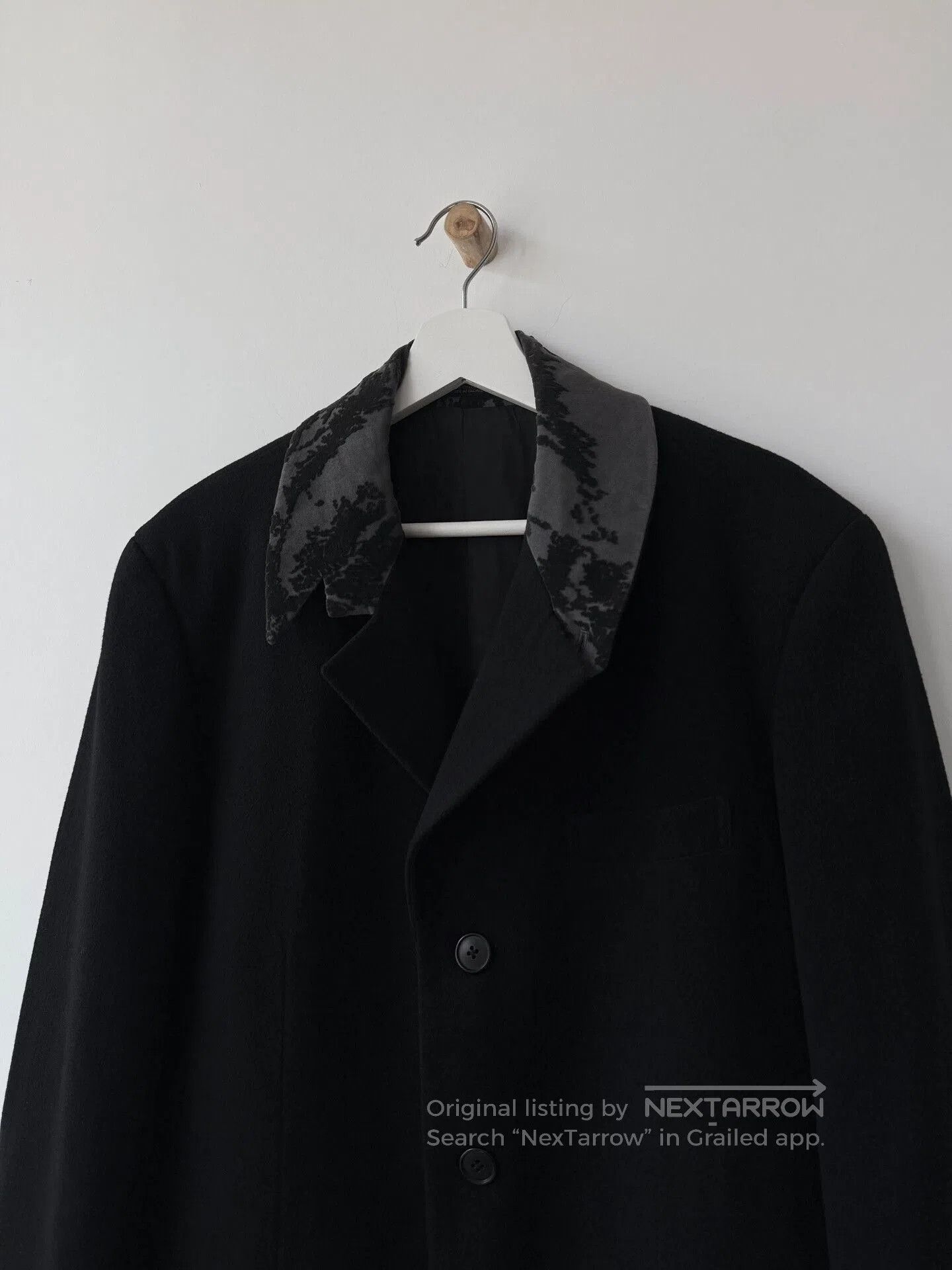 Yohji Yamamoto yohji yamamoto black wool blazer with unique collar. Size US L / EU 52-54 / 3 - 3 Thumbnail