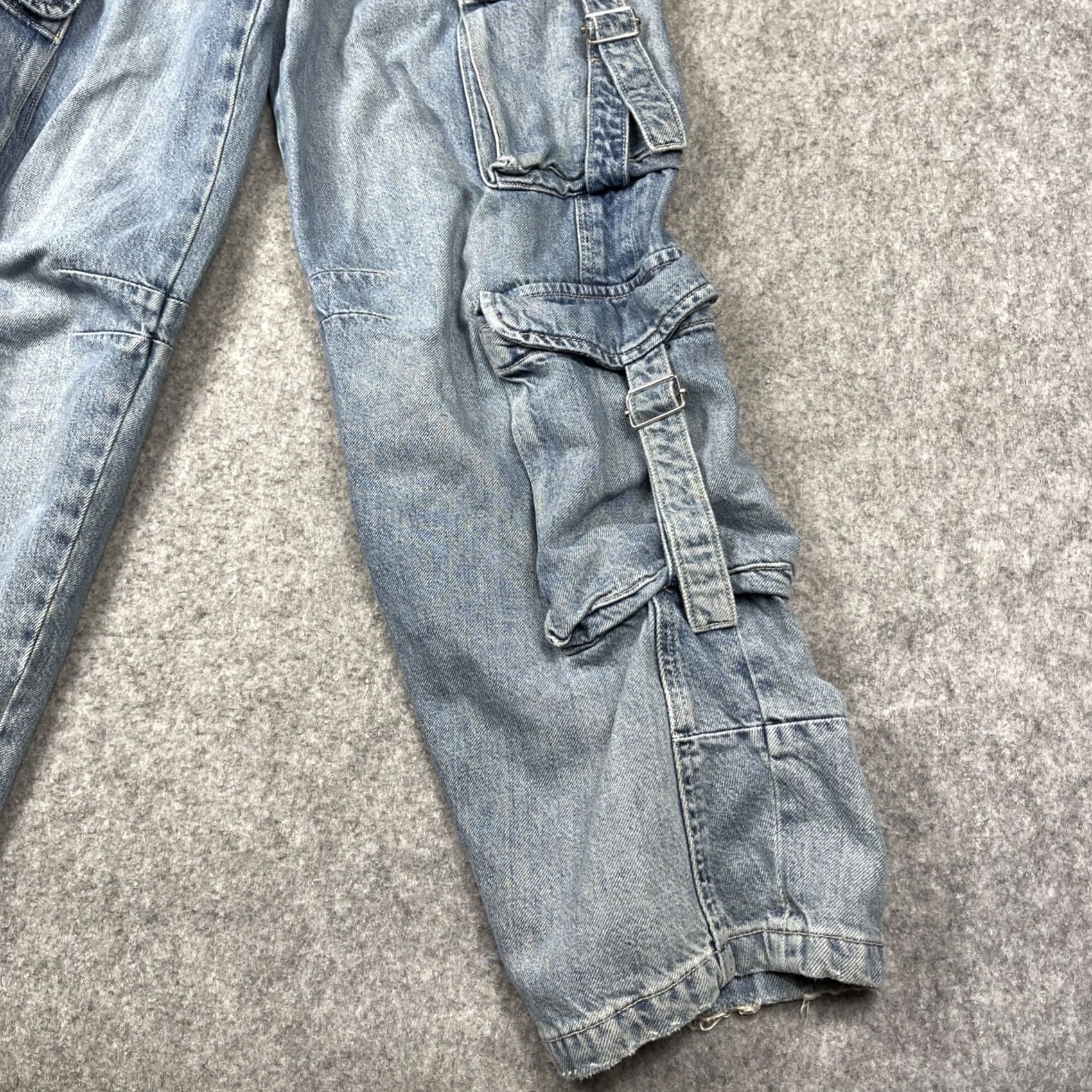 Zara Zara Wide Leg Baggy Cargo Jeans Womens 4 Blue Denim Barrel Buckle Grunge Y2K Size 27" / US 4 / IT 40 - 3 Thumbnail