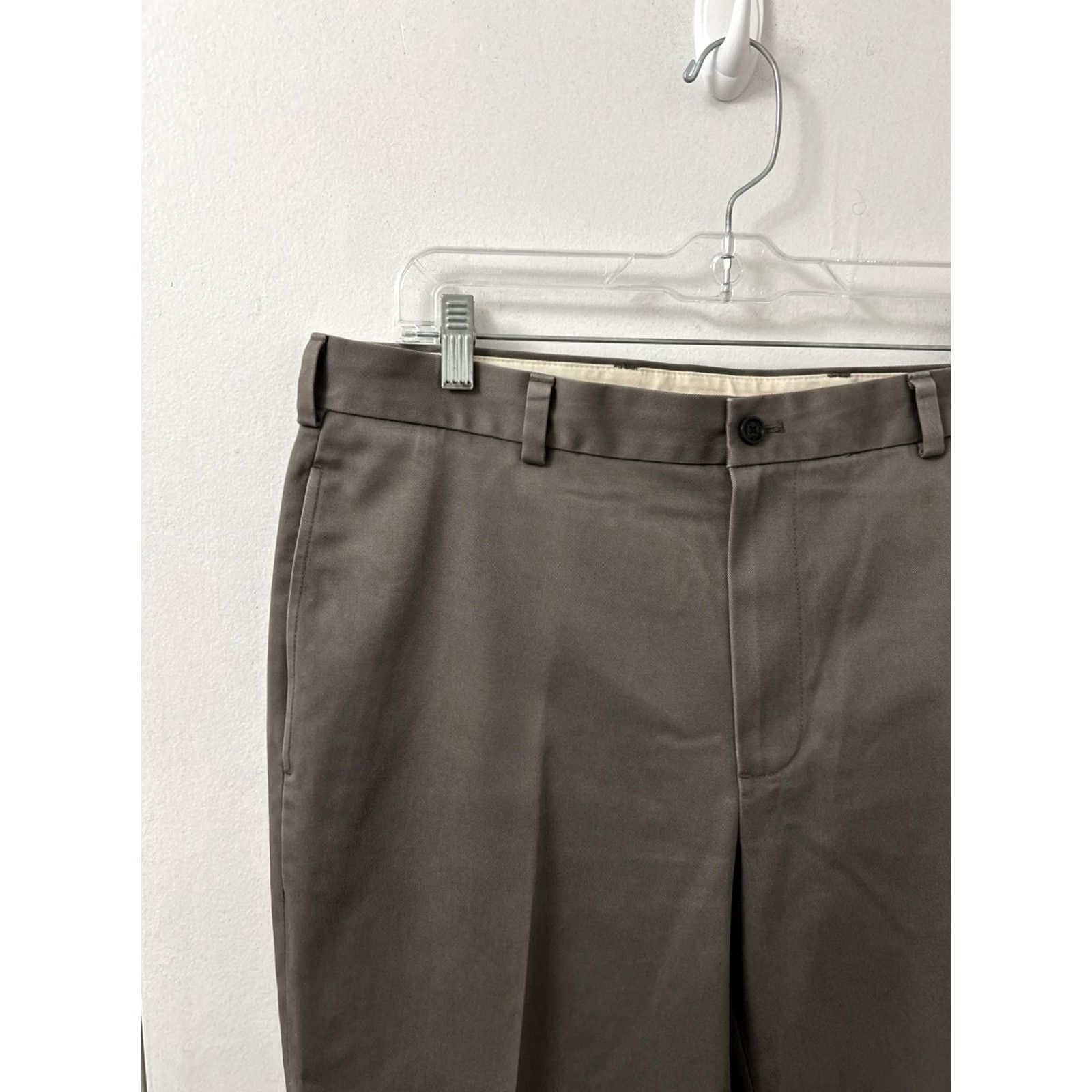 Brooks Brothers Brooks Brothers Clark Fit Advantage Chino Pants Mens 35x29 Taupe Brown Cotton Flat Front Straight Leg Size US 35 - 4 Thumbnail