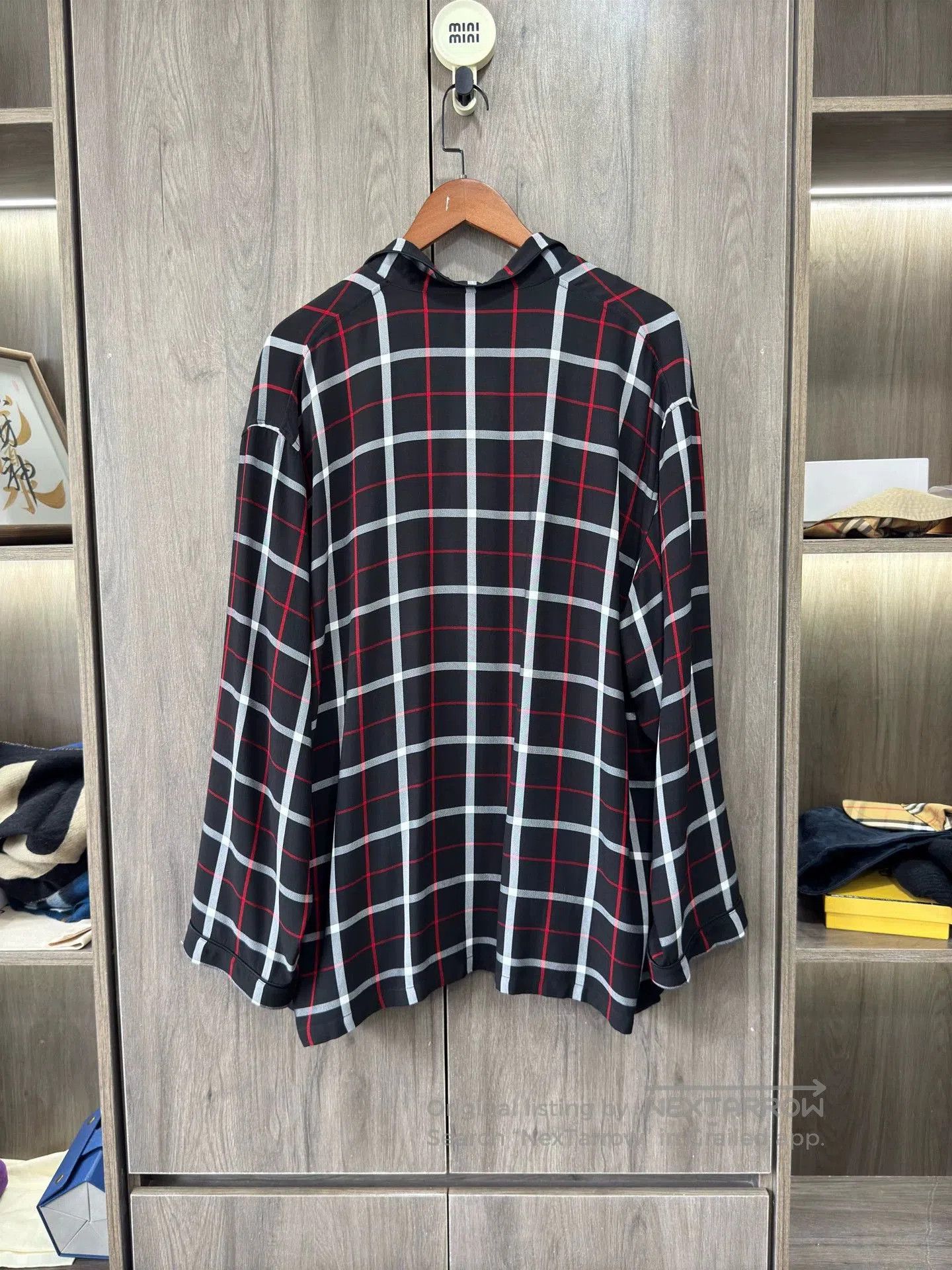 Balenciaga Balenciaga BB Embroidered Check Long Sleeve Shirt. Size US S / EU 44-46 / 1 - 2 Thumbnail