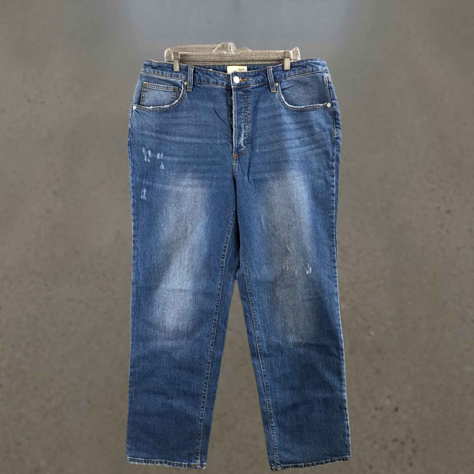 Vintage Universal Thread Jeans Womens 17R Straight Jeans High Rise Button Fly Blue Denim Vintage? No Size 38" / US 16 / IT 52 - 1 Thumbnail