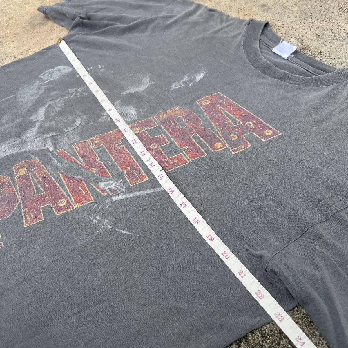 Band Tees Vintage 90s Pantera Far Beyond Driven metal Faded Thrashed Size US XL / EU 56 / 4 - 23 Thumbnail