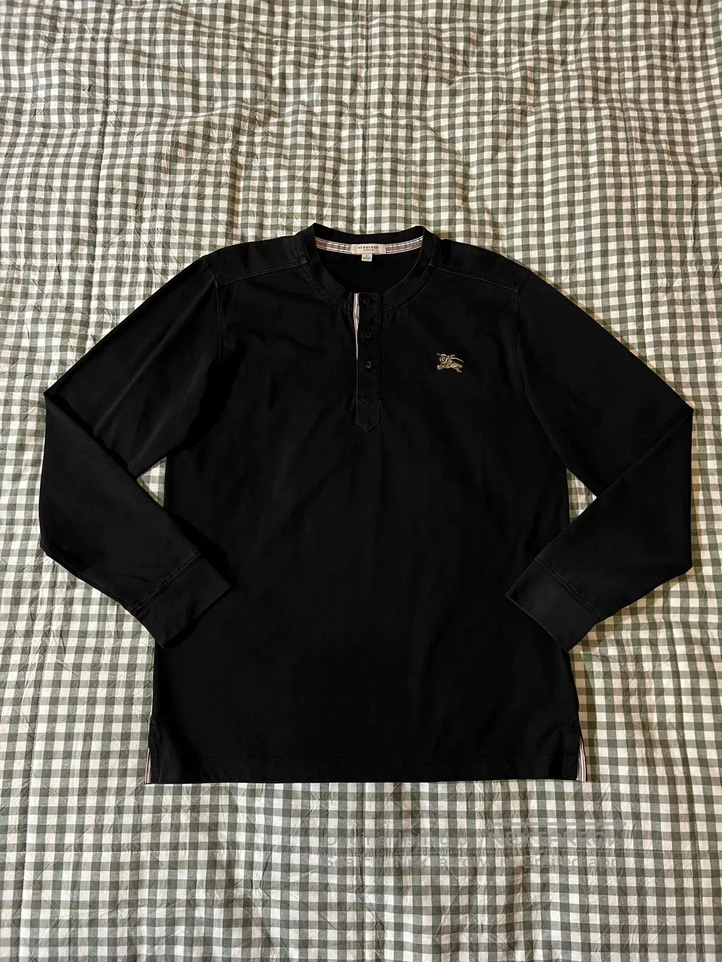 Burberry black burberry henley long sleeve shirt. Size US L / EU 52-54 / 3 - 1 Thumbnail