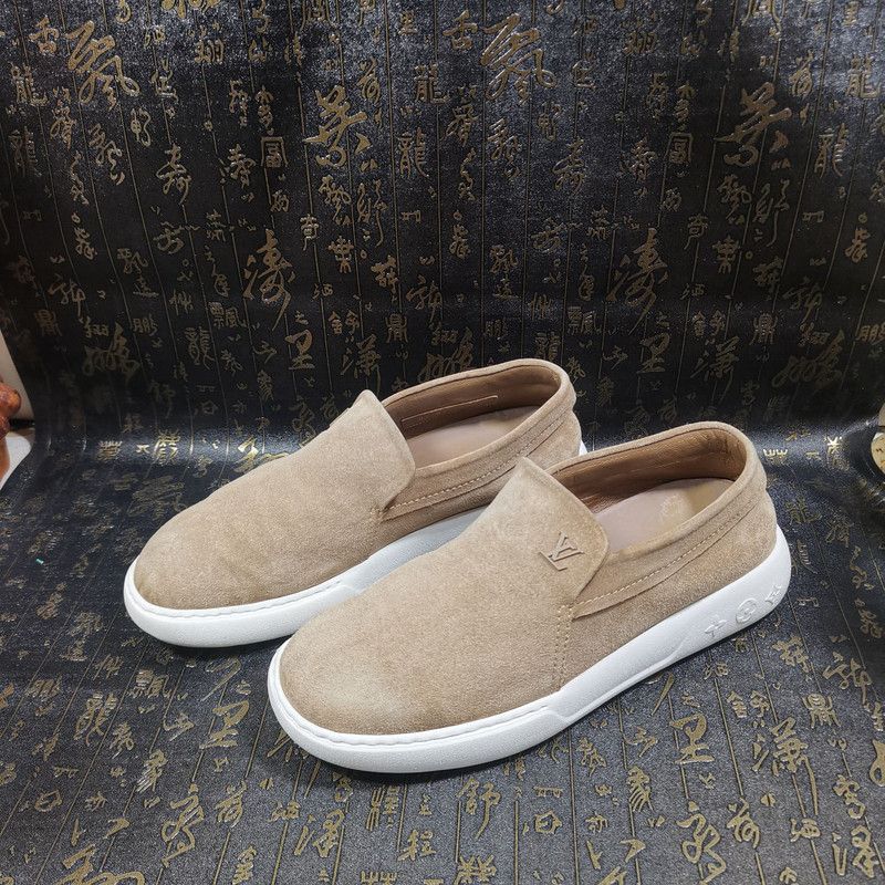 Louis Vuitton Louis Vuitton Pacific Coast Slip-On Casual Shoes 0089 Size US 9.5 / EU 42-43 - 1 Thumbnail