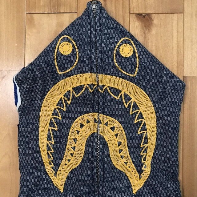 Bape 2020 BAPE Navy Shark Full Zip Hoodie a bathing ape Size US M / EU 48-50 / 2 - 3 Thumbnail