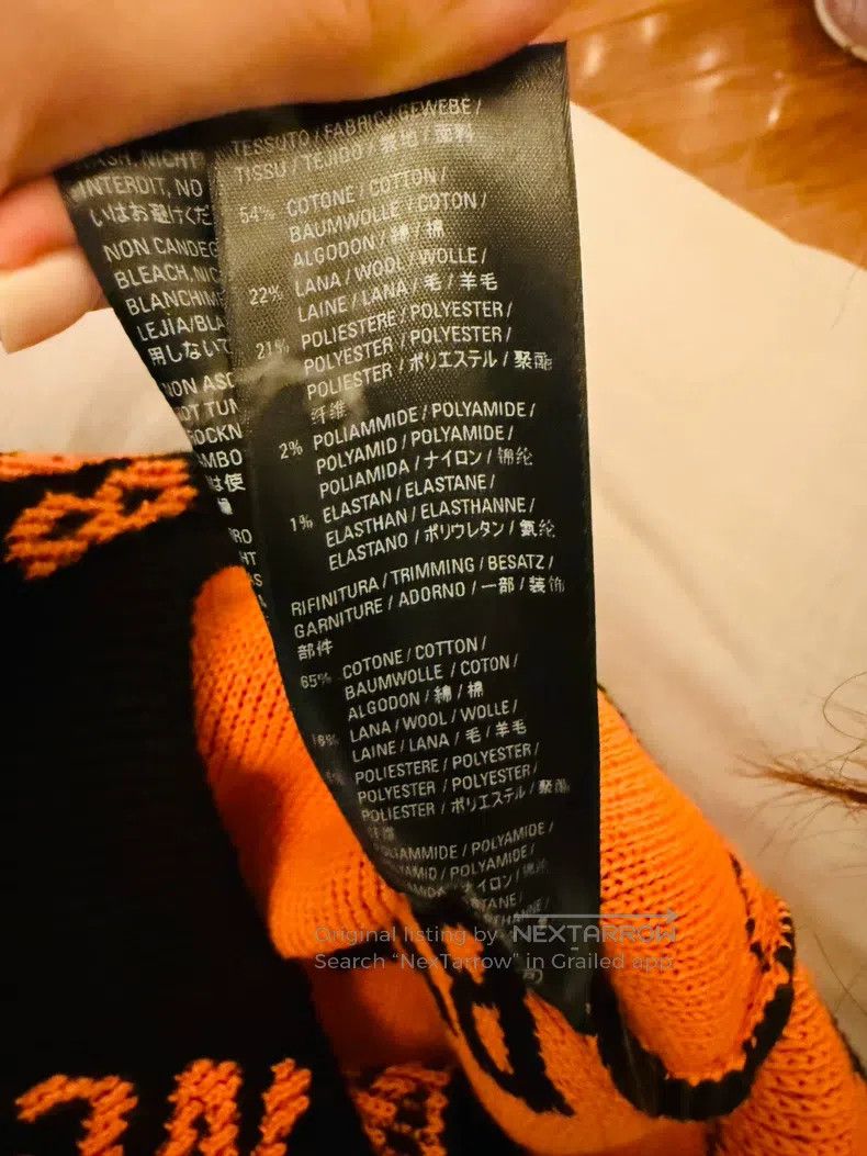 Balenciaga Balenciaga Black and orange logo round neck sweater Size US L / EU 52-54 / 3 - 6 Thumbnail