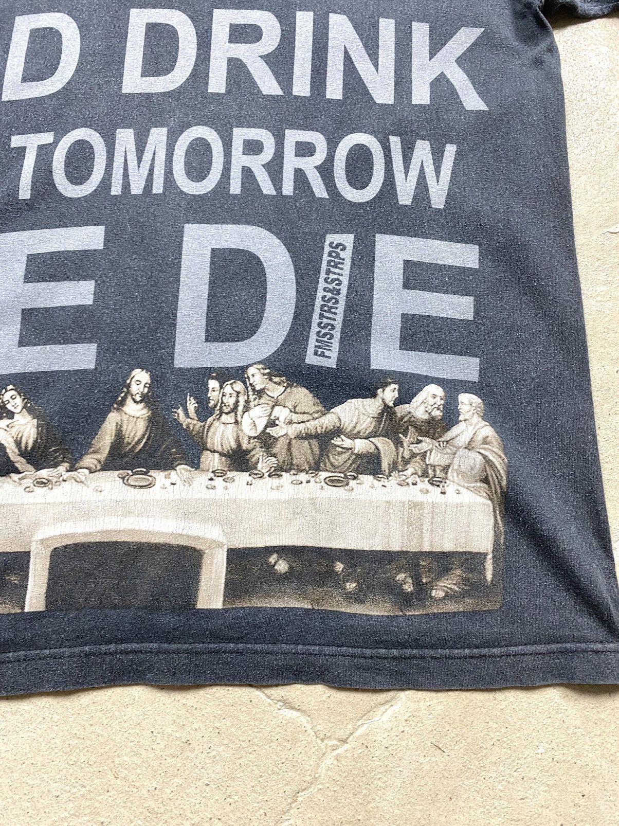 Band Tees × Famous Stars And Straps × Vintage Rare! Vintage 2000’s Famous Stars And Straps Dinner T Shirt Size US M / EU 48-50 / 2 - 12 Thumbnail