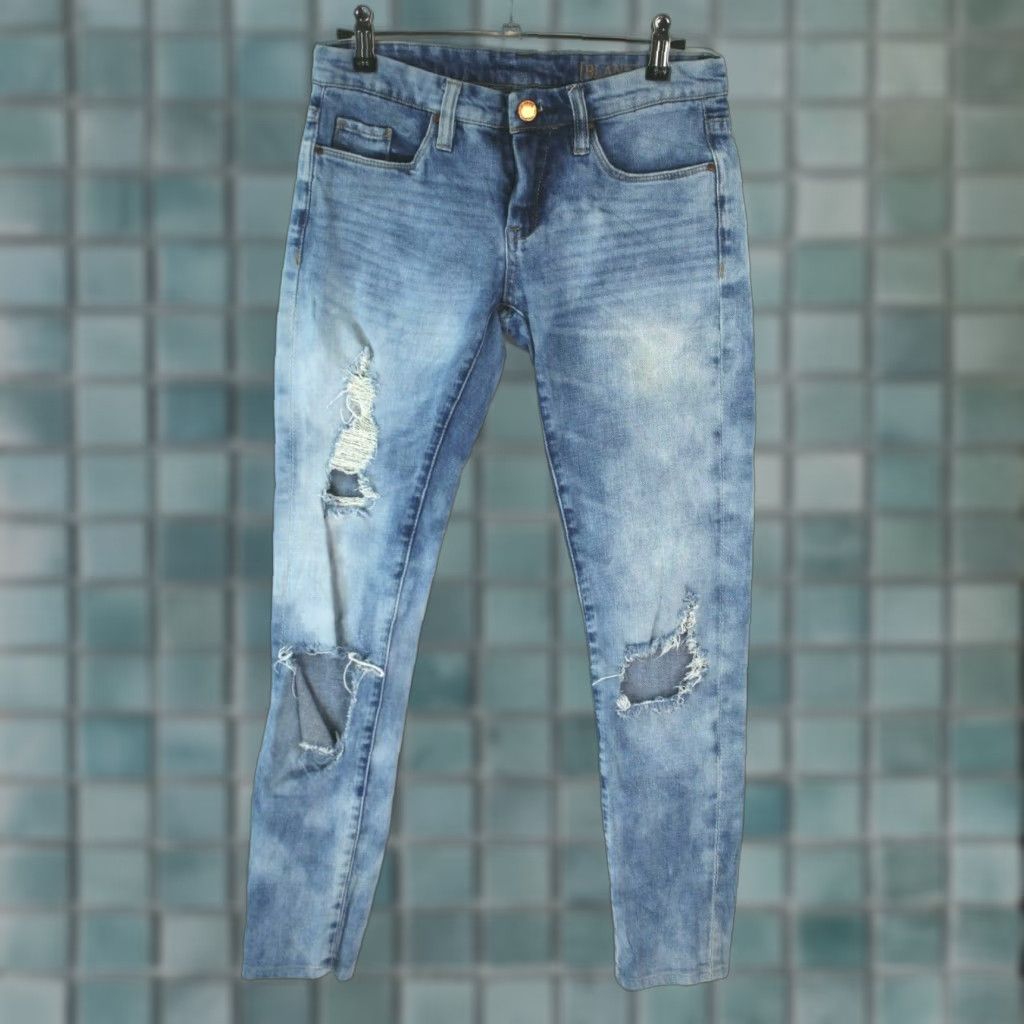Vintage Blank Nyc Jeans Womens Regular Distressed Low Rise Blue Denim Skinny Size 25 Size 42" / US 20 - 1 Thumbnail