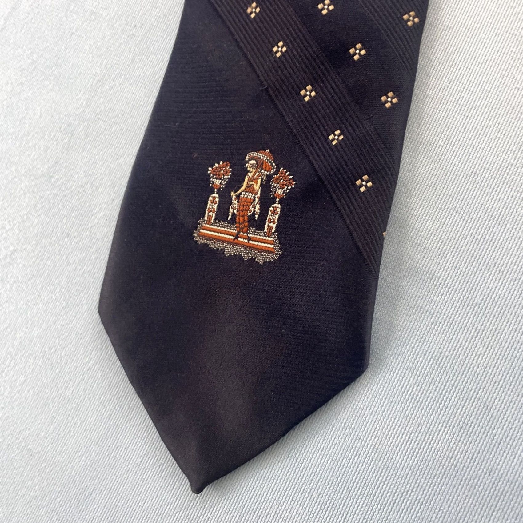 Vintage VINTAGE Art Deco Necktie Flapper Woman Medallion Roaring 20s Blue Yellow 3.2x61 Capsule Art Neckwear Men Tie Size ONE SIZE - 4 Thumbnail