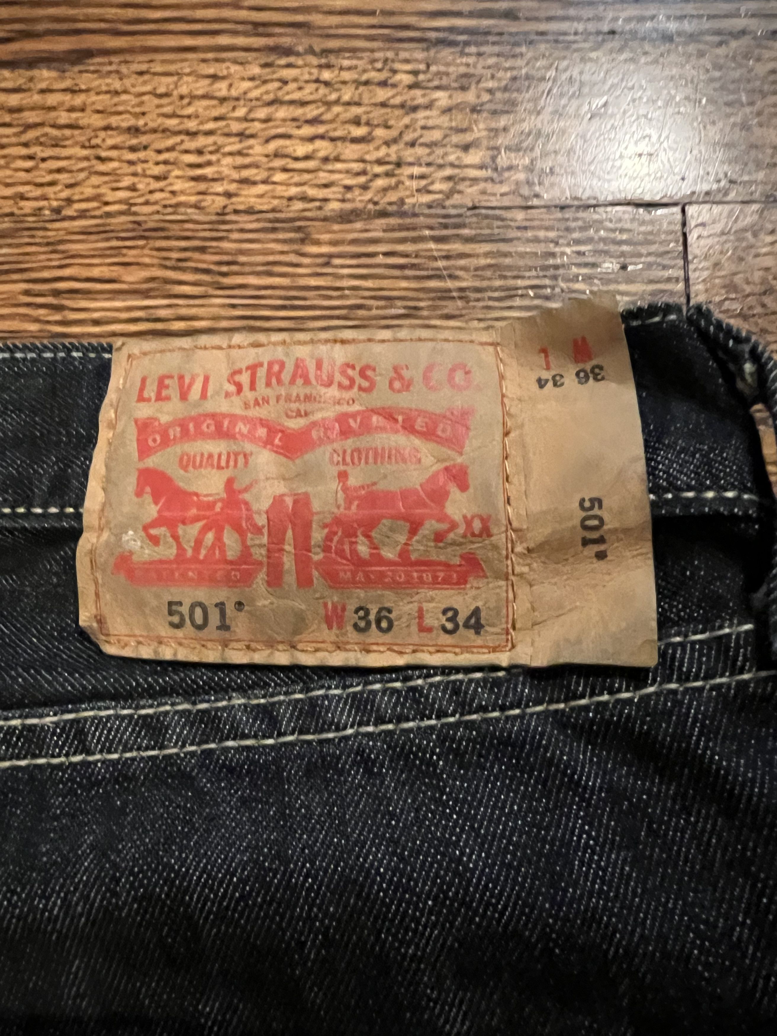 Levi's Levi's 501 Blue Denim Jeans Size US 36 / EU 52 - 4 Thumbnail