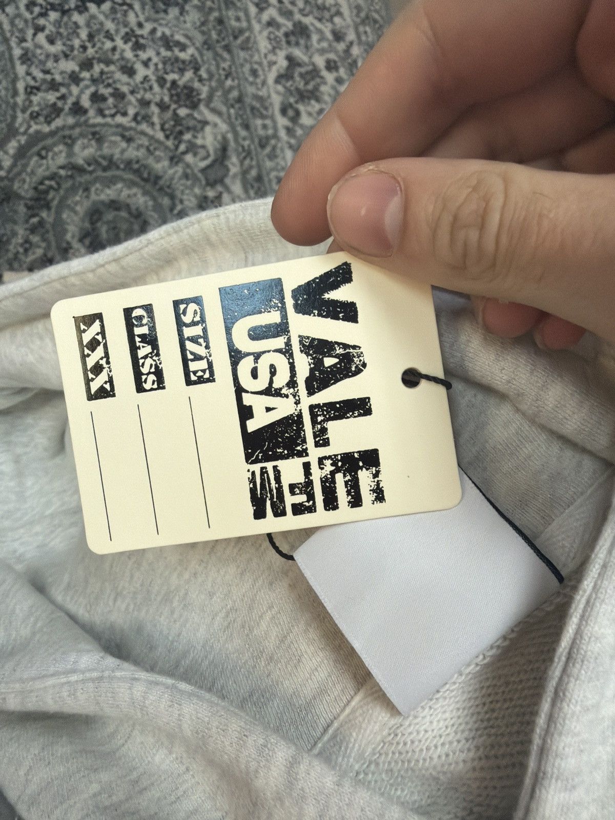 Vale Vale forever mural Hoodie Size US XL / EU 56 / 4 - 5 Thumbnail