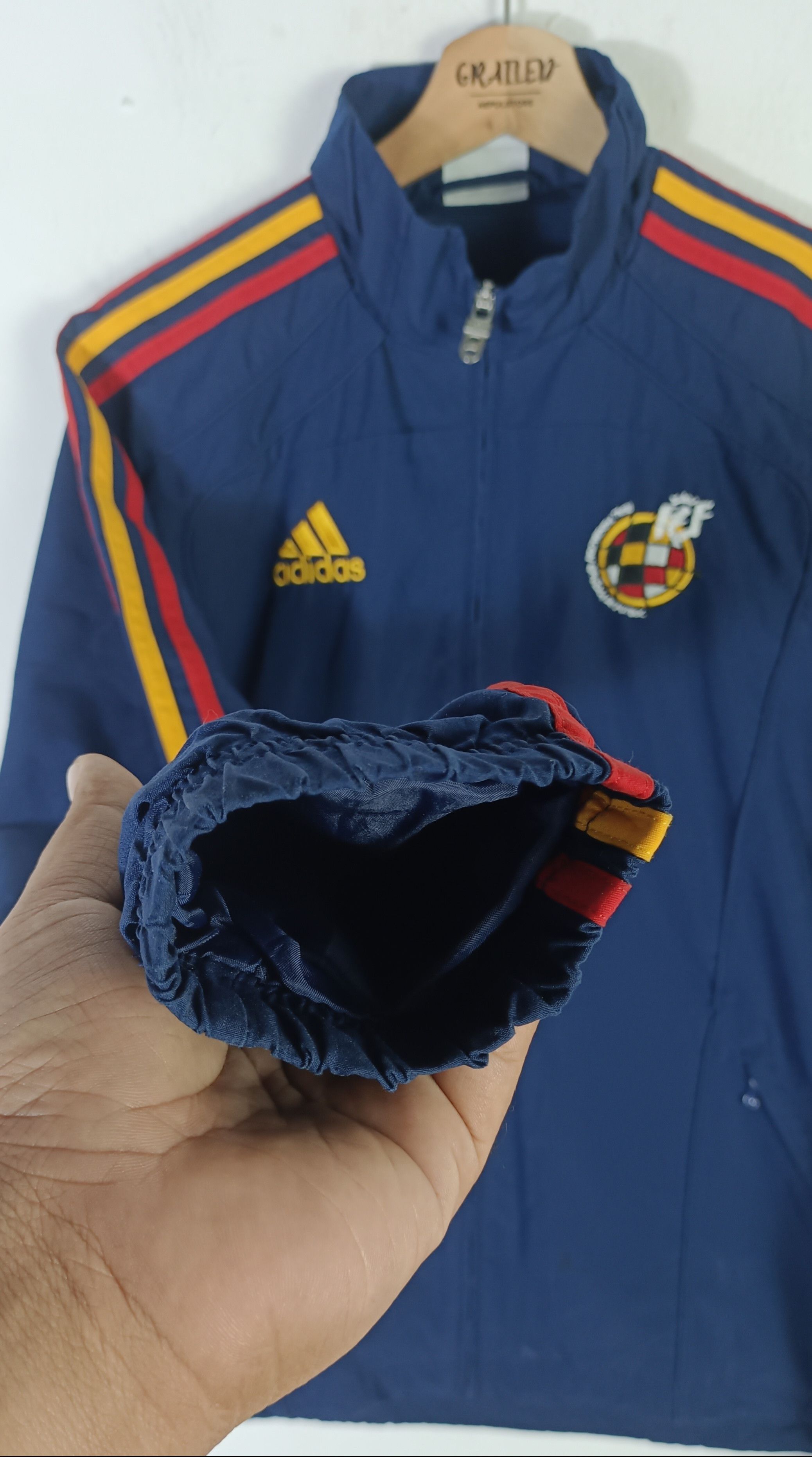 Adidas Adidas Spain 2010 World Cup Tracksuit Jacket Size US M / EU 48-50 / 2 - 9 Thumbnail