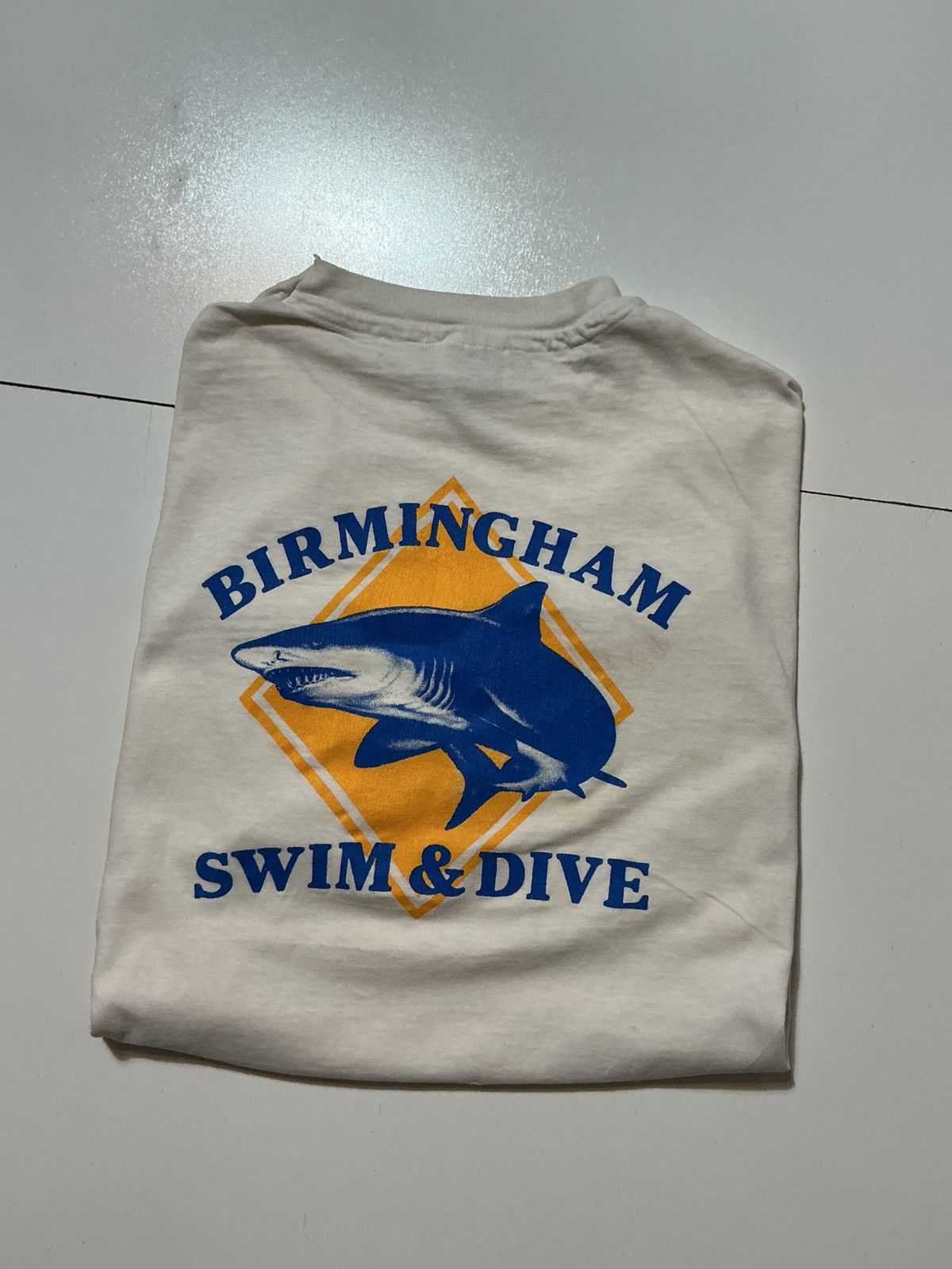 Vintage Vintage Hanes Beefy T Birmingham Shark Single Stitch T-Shirt Size US L / EU 52-54 / 3 - 1 Thumbnail