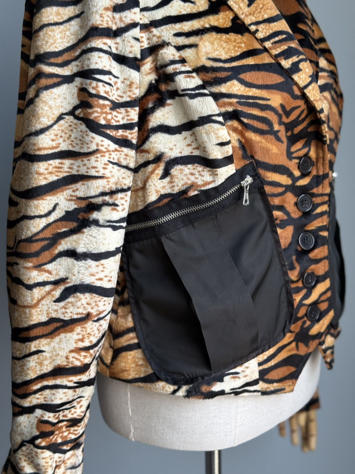 Dolce & Gabbana Dolce & Gabbana Leopard Tiger Jacket Archive Blazer Size M / US 6-8 / IT 42-44 - 11 Thumbnail