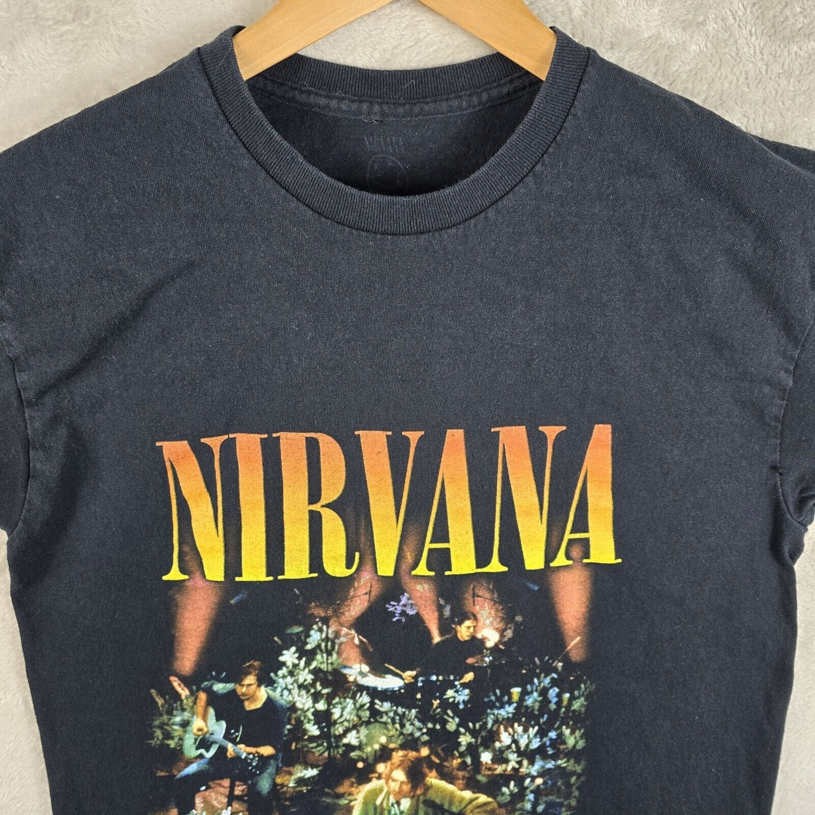 Nirvana Nirvana Unplugged Grunge Rock Band Kurt Cobain shirt Small Size US S / EU 44-46 / 1 - 3 Thumbnail