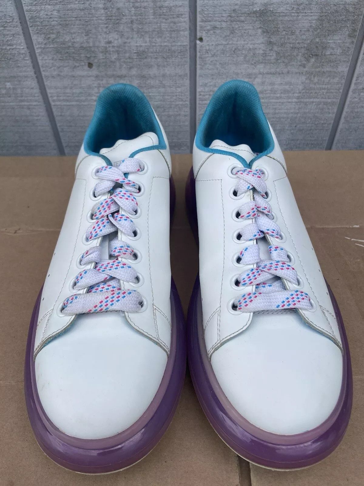 Alexander McQueen Alexander McQueen Transparent Sole White Purple Blue Size 9 Size US 9 / IT 39 - 8 Thumbnail