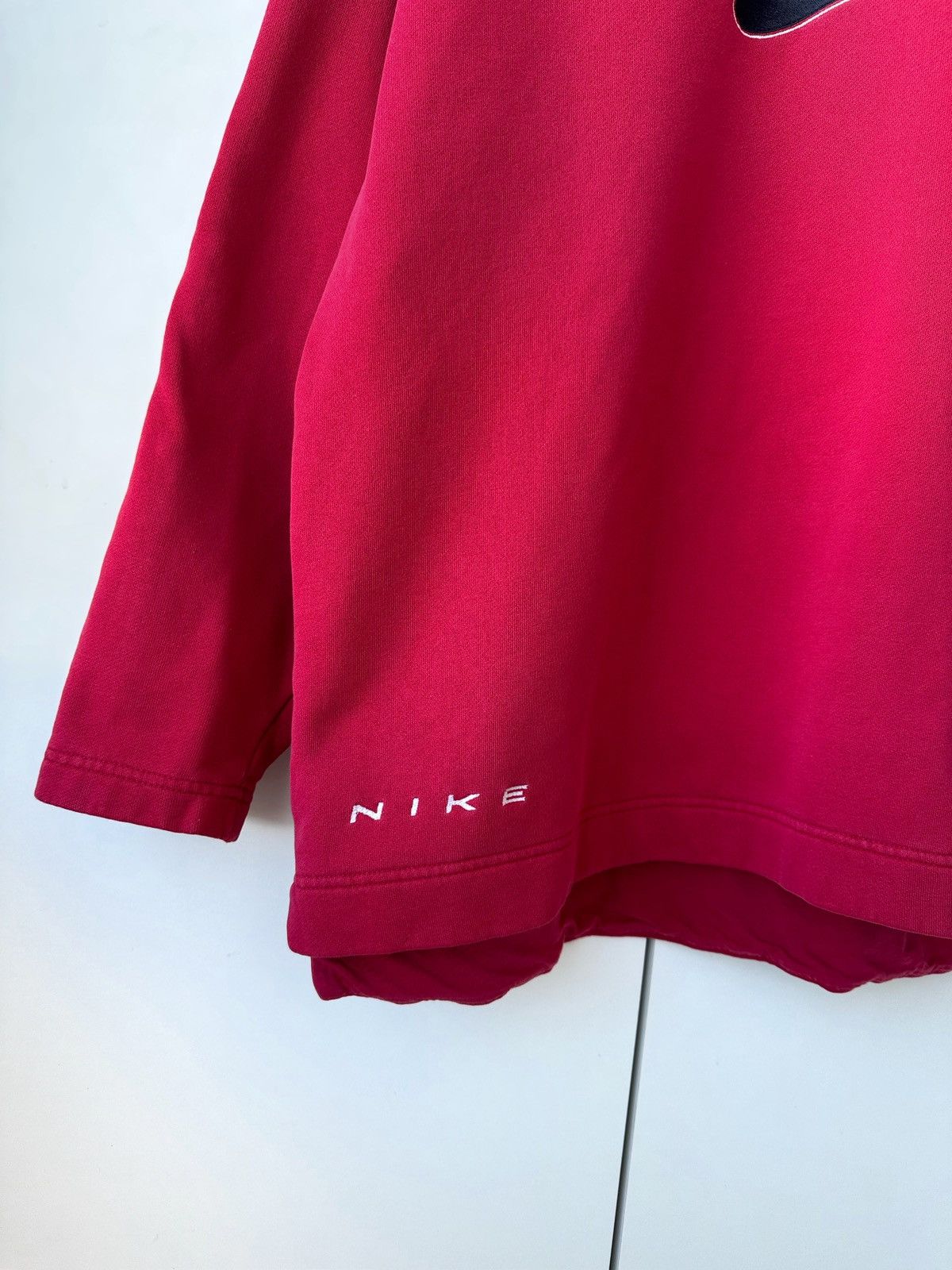 Nike Vintage 90’s Nike Y2k Big Swoosh Sweatshirt Size US L / EU 52-54 / 3 - 3 Thumbnail
