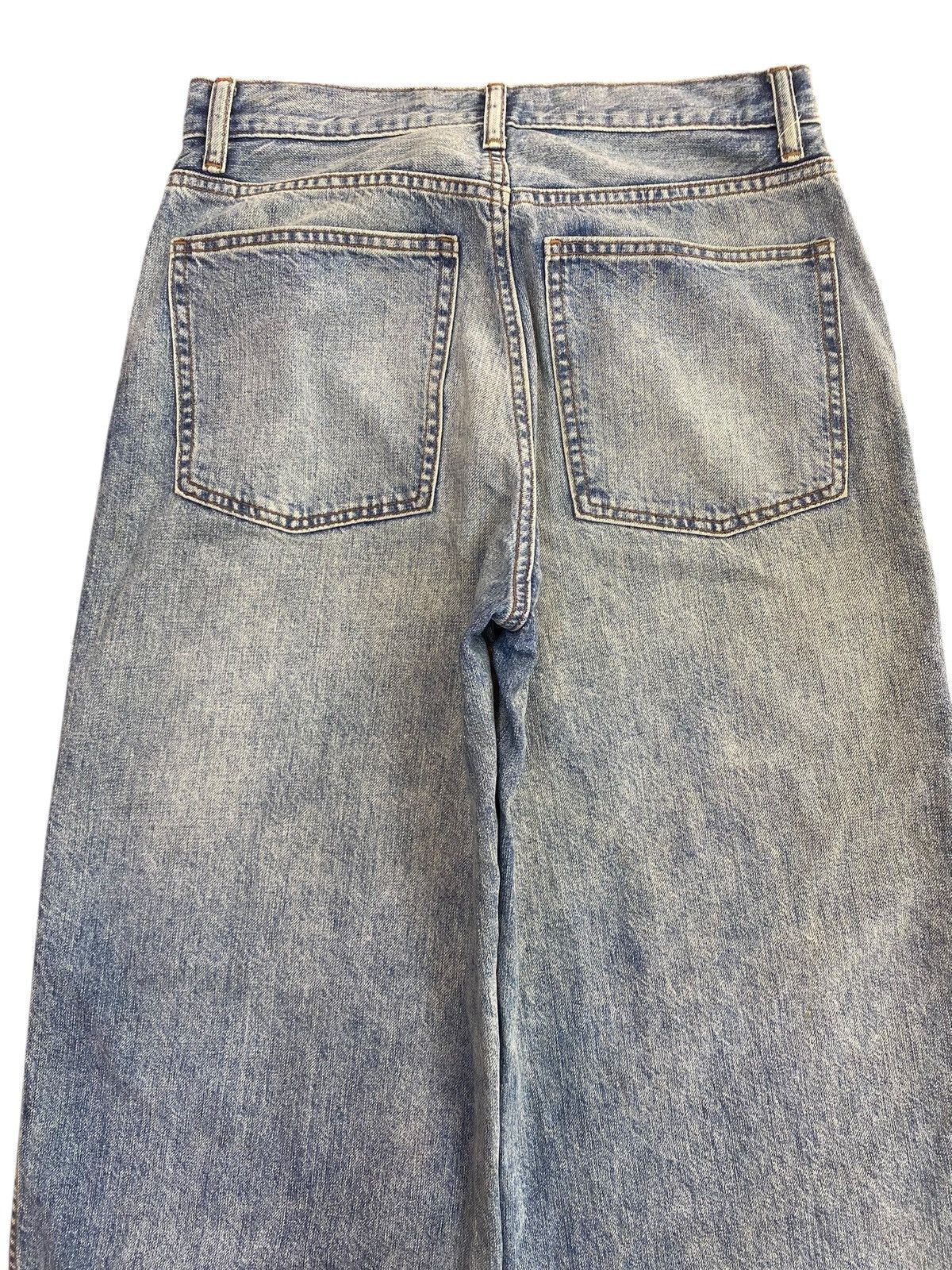 Uniqlo Uniqlo Faded Blue Wash Style Baggy Jeans Size US 30 / EU 46 - 4 Thumbnail