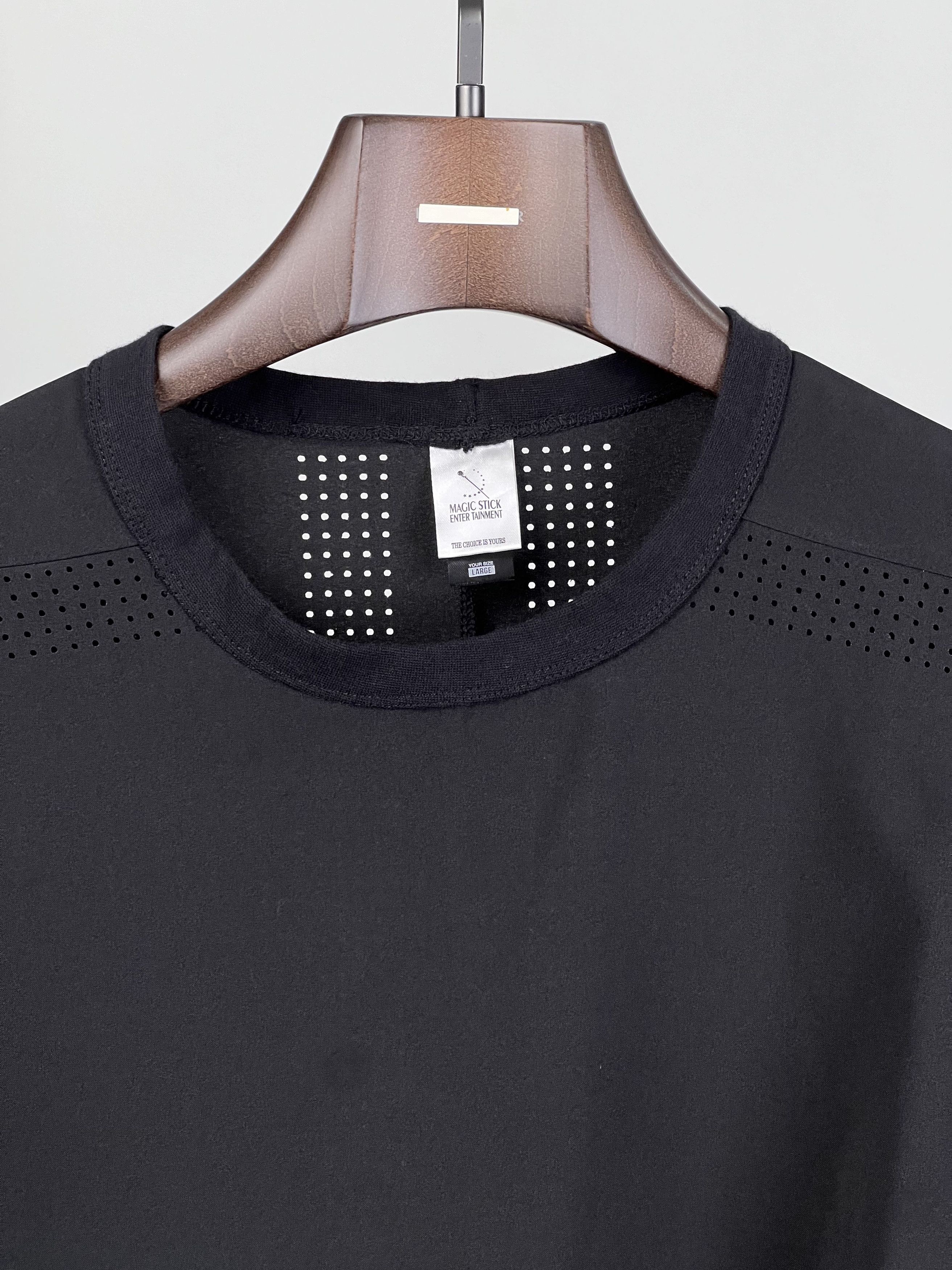 MAGIC STICK Brand New 'The Core' Black SS Tee Size US L / EU 52-54 / 3 - 4 Thumbnail