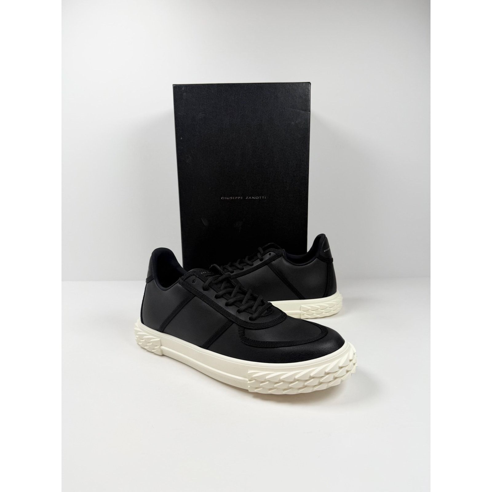 Giuseppe Zanotti Size 41EU/8US - Giuseppe Zanotti Trainers NEW Size US 8 / EU 41 - 2 Thumbnail