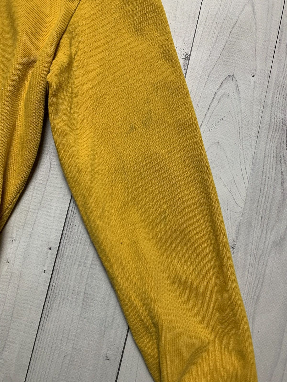 Vintage Vintage Australia rugby jersey yellow size S logo distressed Size US S / EU 44-46 / 1 - 9 Thumbnail