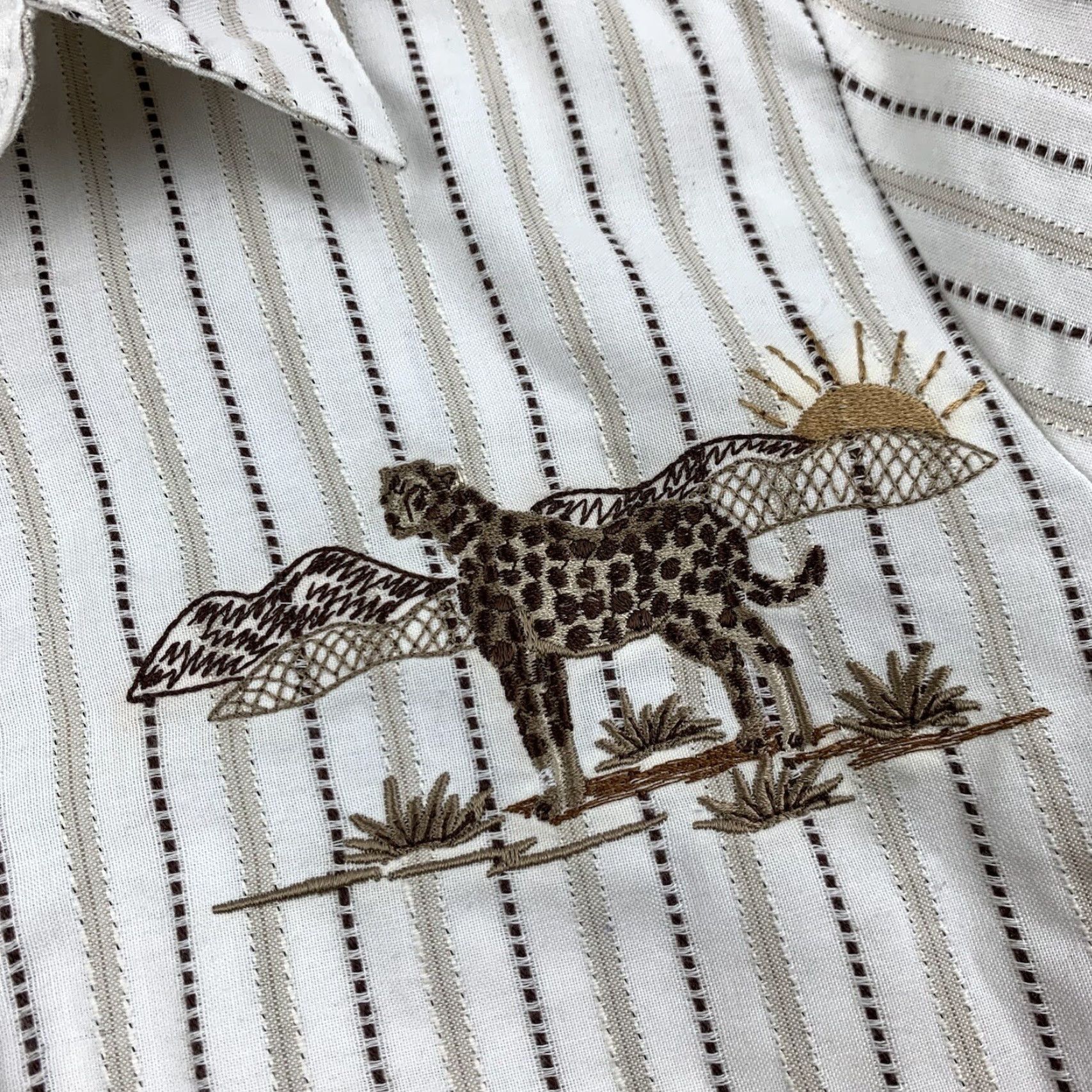 Vintage BonWorth African Button Up Shirt Womens Petite Small White Embroidery Animals Size S / US 4 / IT 40 - 6 Thumbnail