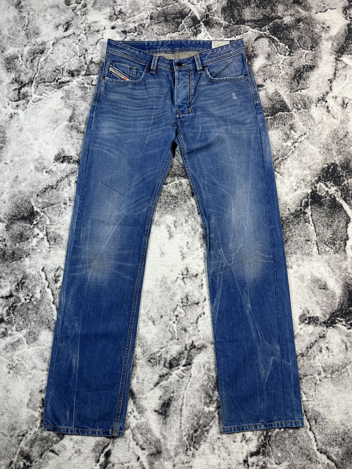 Diesel Diesel Larkee Regular Straight Jeans Tag 31 Fit 34 Size US 31 - 2 Thumbnail