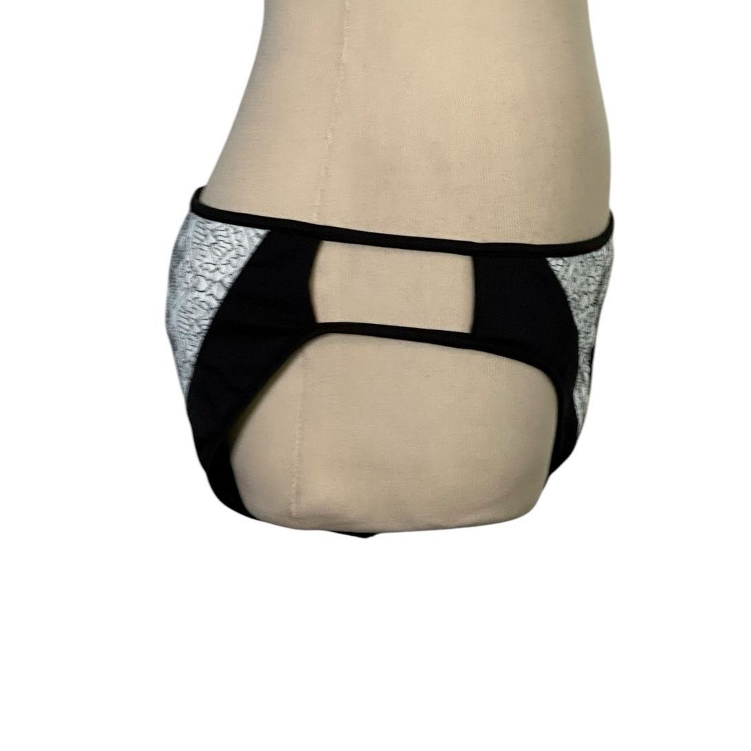 Jonathan Simkhai Jonathan Simkhai black white bikini bottom size Medium Size ONE SIZE - 9 Thumbnail