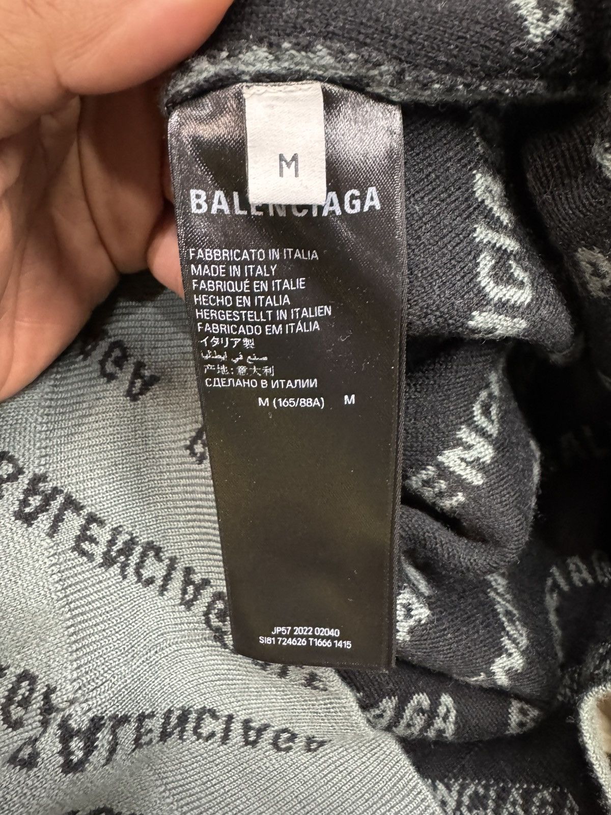 Balenciaga Balenciaga Mirror Mini Logo Sweater Size US S / EU 44-46 / 1 - 4 Thumbnail