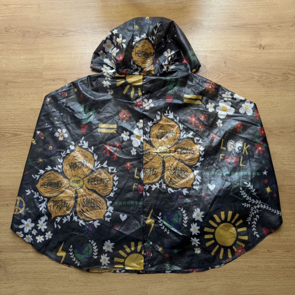 Adidas Adidas X Pharrell Williams Artist Poncho Jacket Size ONE SIZE - 5 Thumbnail