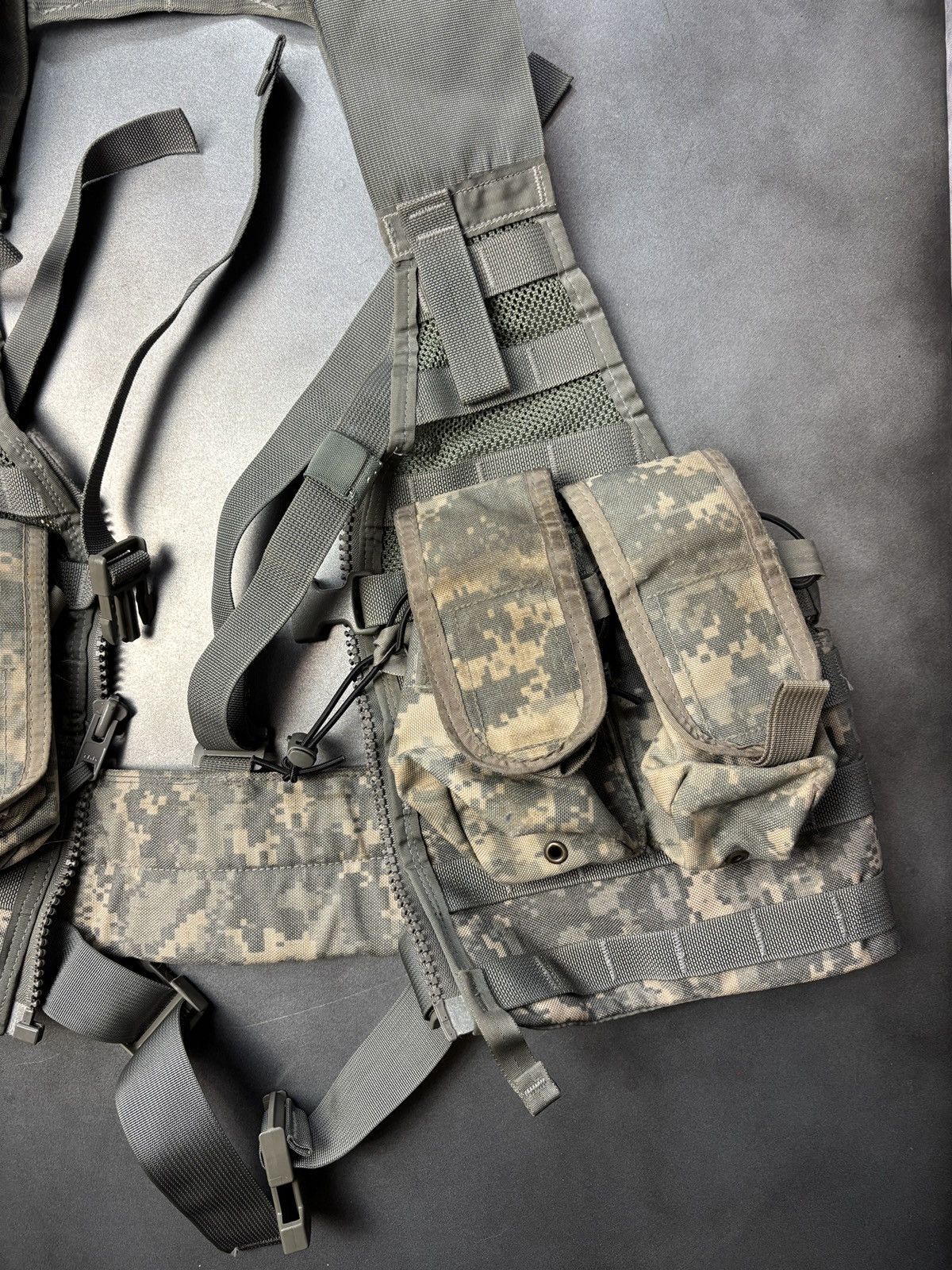 Vintage Vintage US Army Vest Digi Camo Ammo Vest Flak Tactical Cargo Size ONE SIZE - 7 Thumbnail