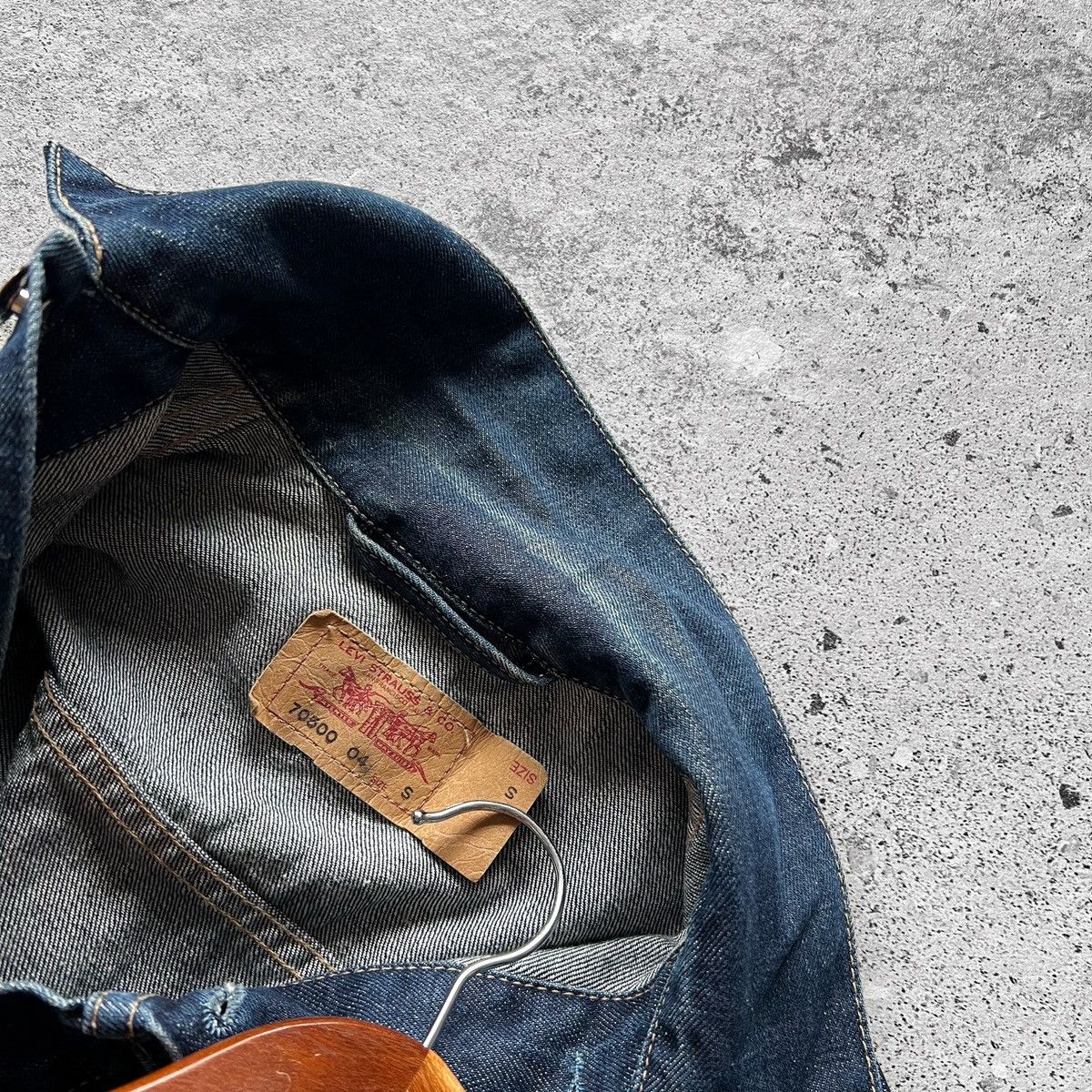 Levi's × Levi's Vintage Clothing × Vintage Levis Womens Vintage Blue Denim Jean Jacket Pockets Logo Size S / US 4 / IT 40 - 5 Thumbnail