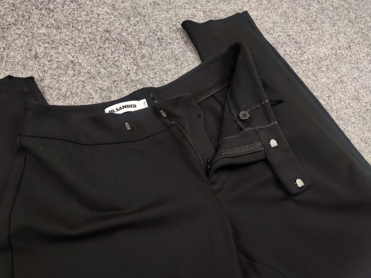 Jil Sander Jil Sander Classic Cropped Trouser Black Pants straight Size 32" / US 10 / IT 46 - 9 Thumbnail